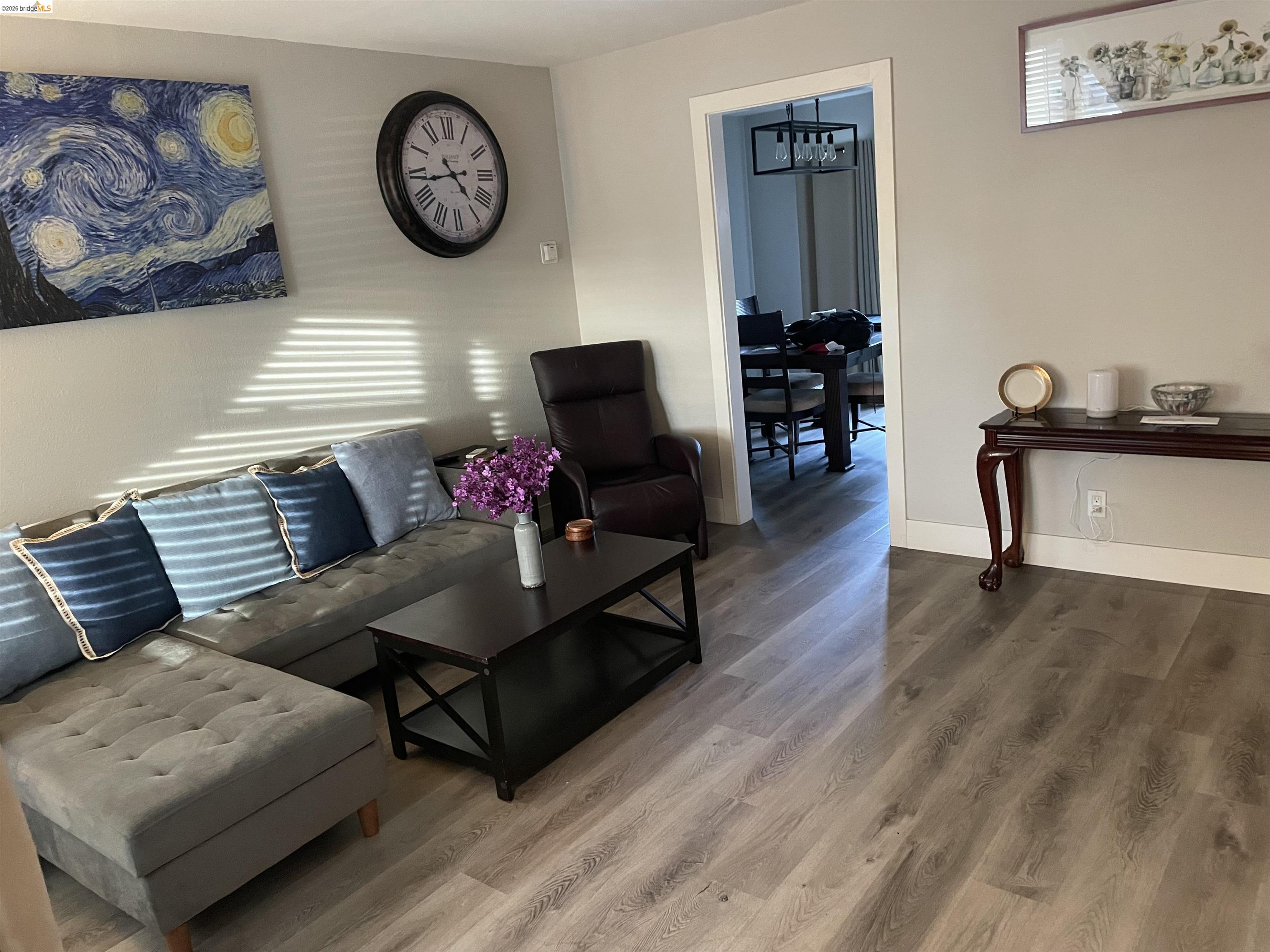 Detail Gallery Image 3 of 29 For 80 Loma Vista Way, Pittsburg,  CA 94565 - 3 Beds | 1 Baths