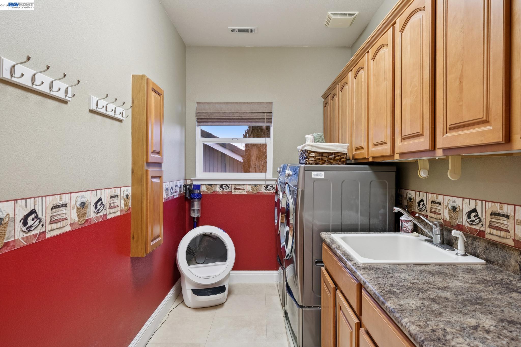 Detail Gallery Image 24 of 36 For 2142 Prestwick Dr, Discovery Bay,  CA 94505 - 5 Beds | 3 Baths