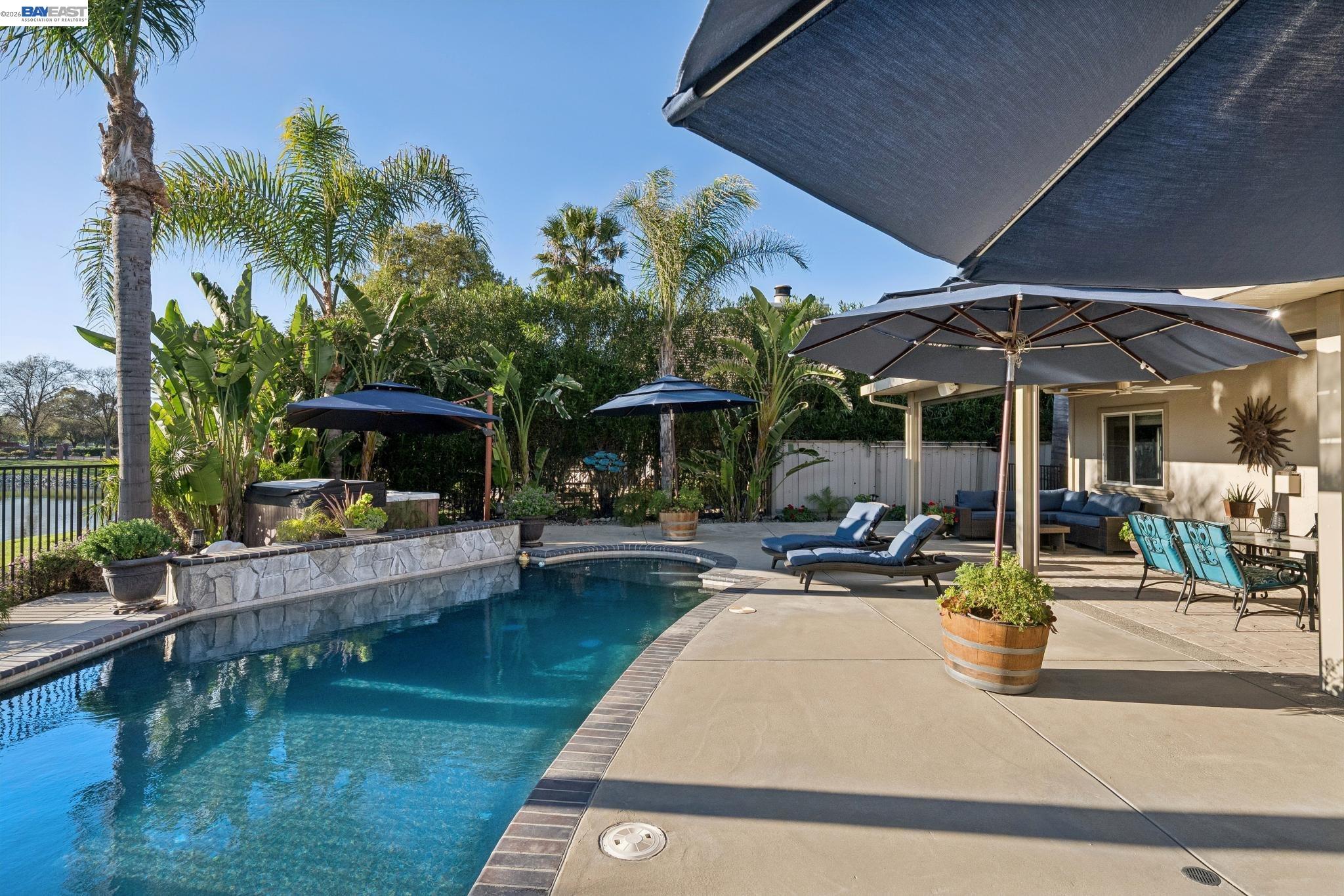 Detail Gallery Image 26 of 36 For 2142 Prestwick Dr, Discovery Bay,  CA 94505 - 5 Beds | 3 Baths