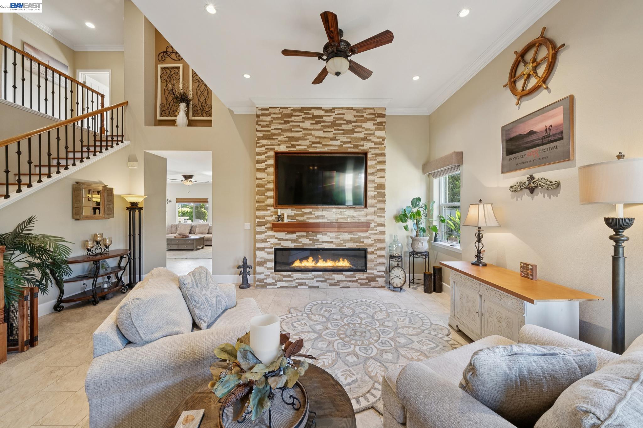 Detail Gallery Image 6 of 36 For 2142 Prestwick Dr, Discovery Bay,  CA 94505 - 5 Beds | 3 Baths