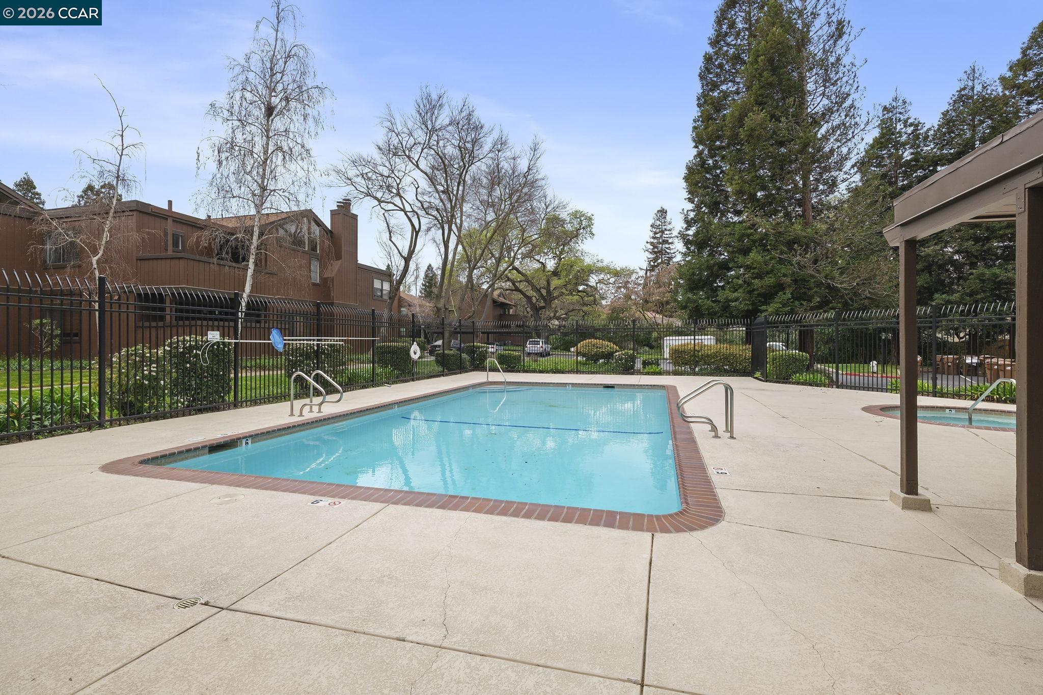 Photo #25: 41125863 Listing: Photo #25