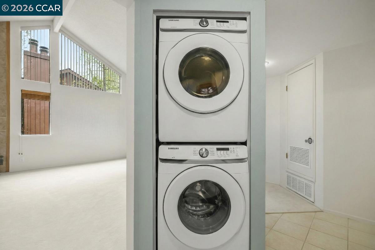 Photo #8: 41125863 Listing: Photo #8