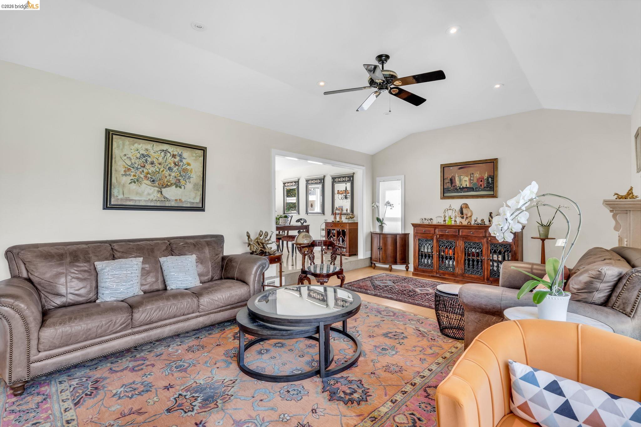 Detail Gallery Image 17 of 59 For 277 Hidalgo Court, Fremont,  CA 94539-9999 - 4 Beds | 3 Baths