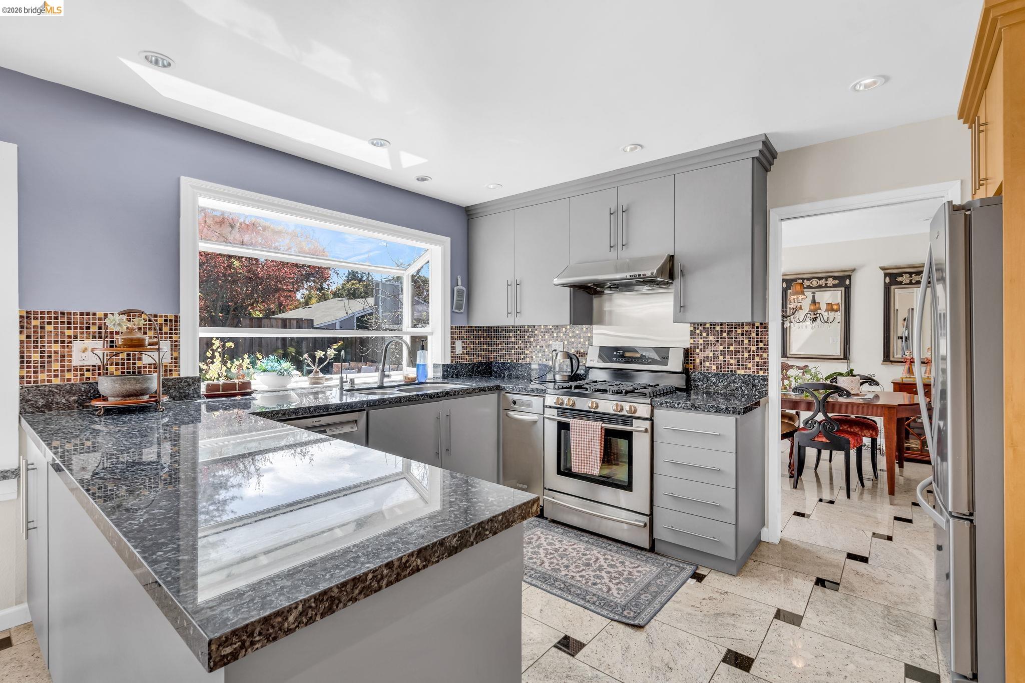 Detail Gallery Image 22 of 59 For 277 Hidalgo Court, Fremont,  CA 94539-9999 - 4 Beds | 3 Baths