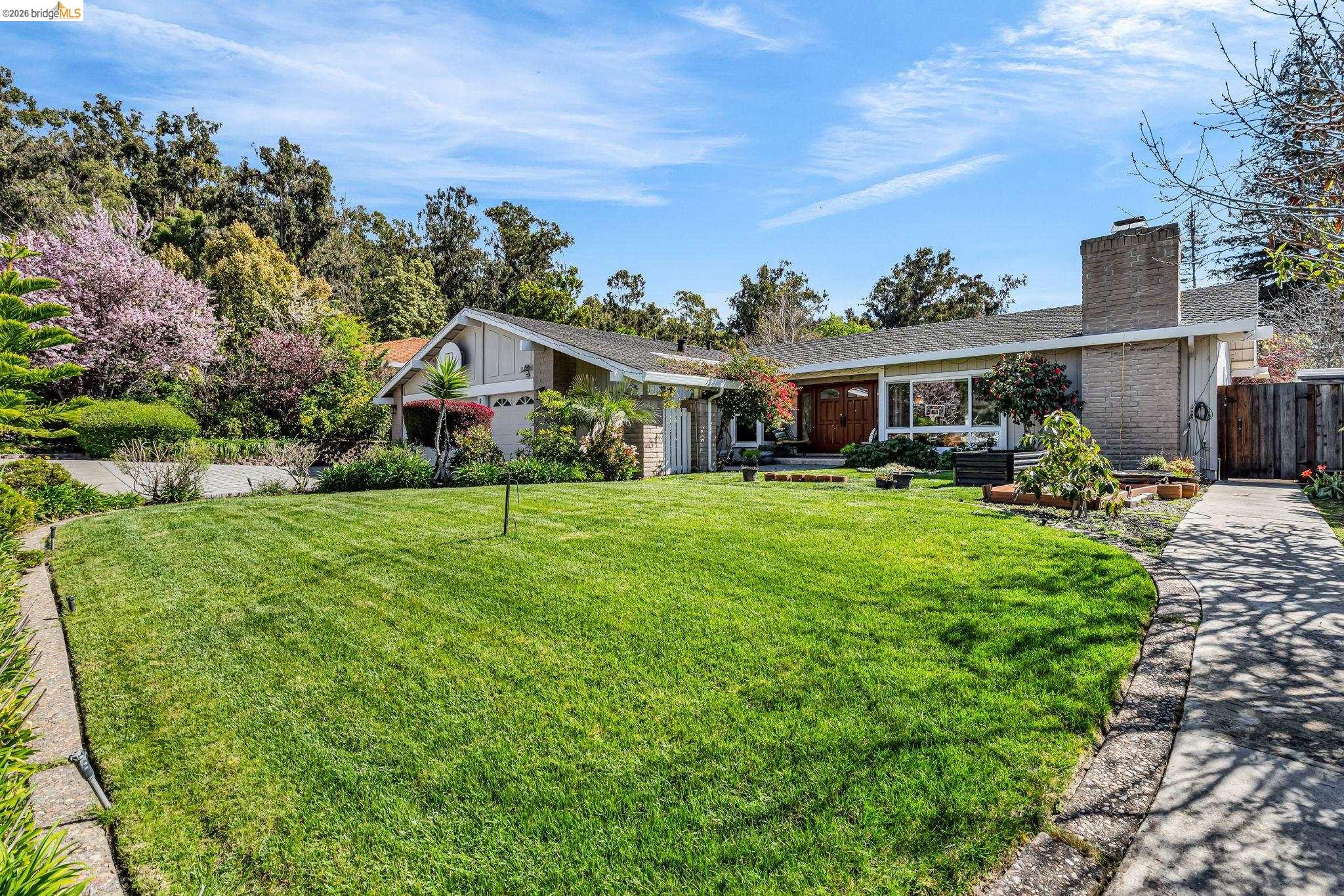 Detail Gallery Image 8 of 59 For 277 Hidalgo Court, Fremont,  CA 94539-9999 - 4 Beds | 3 Baths