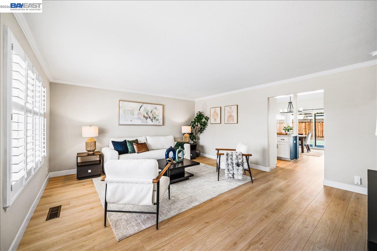 Detail Gallery Image 2 of 60 For 552 Hanover St, Livermore,  CA 94551 - 4 Beds | 2 Baths