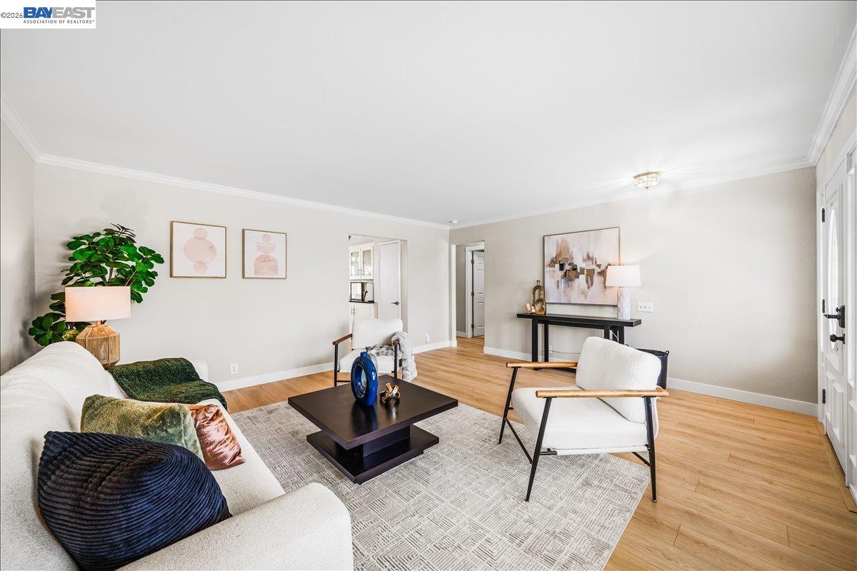 Detail Gallery Image 5 of 60 For 552 Hanover St, Livermore,  CA 94551 - 4 Beds | 2 Baths