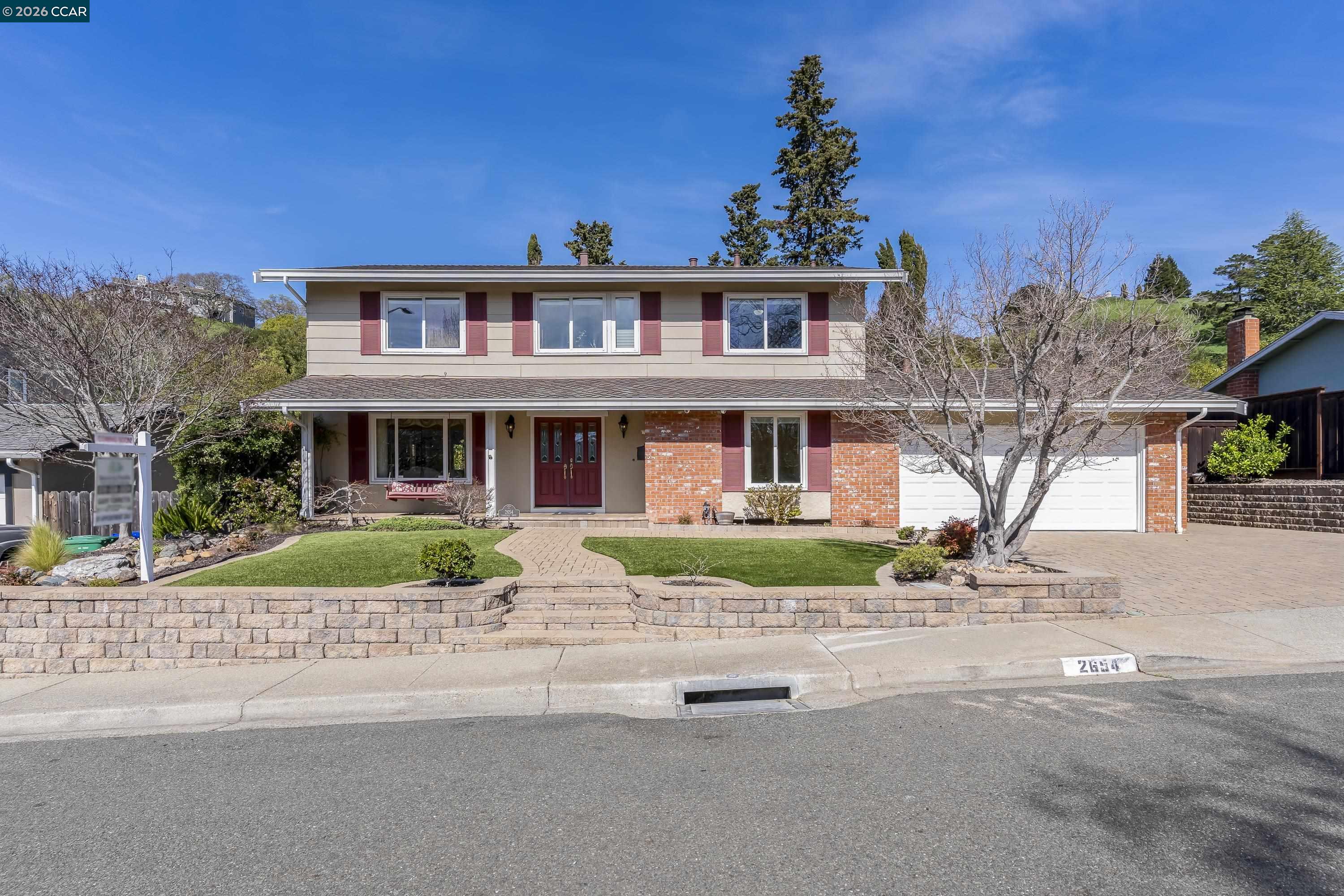 Detail Gallery Image 2 of 60 For 2654 Tamalpais Dr, Pinole,  CA 94564 - 4 Beds | 2/1 Baths