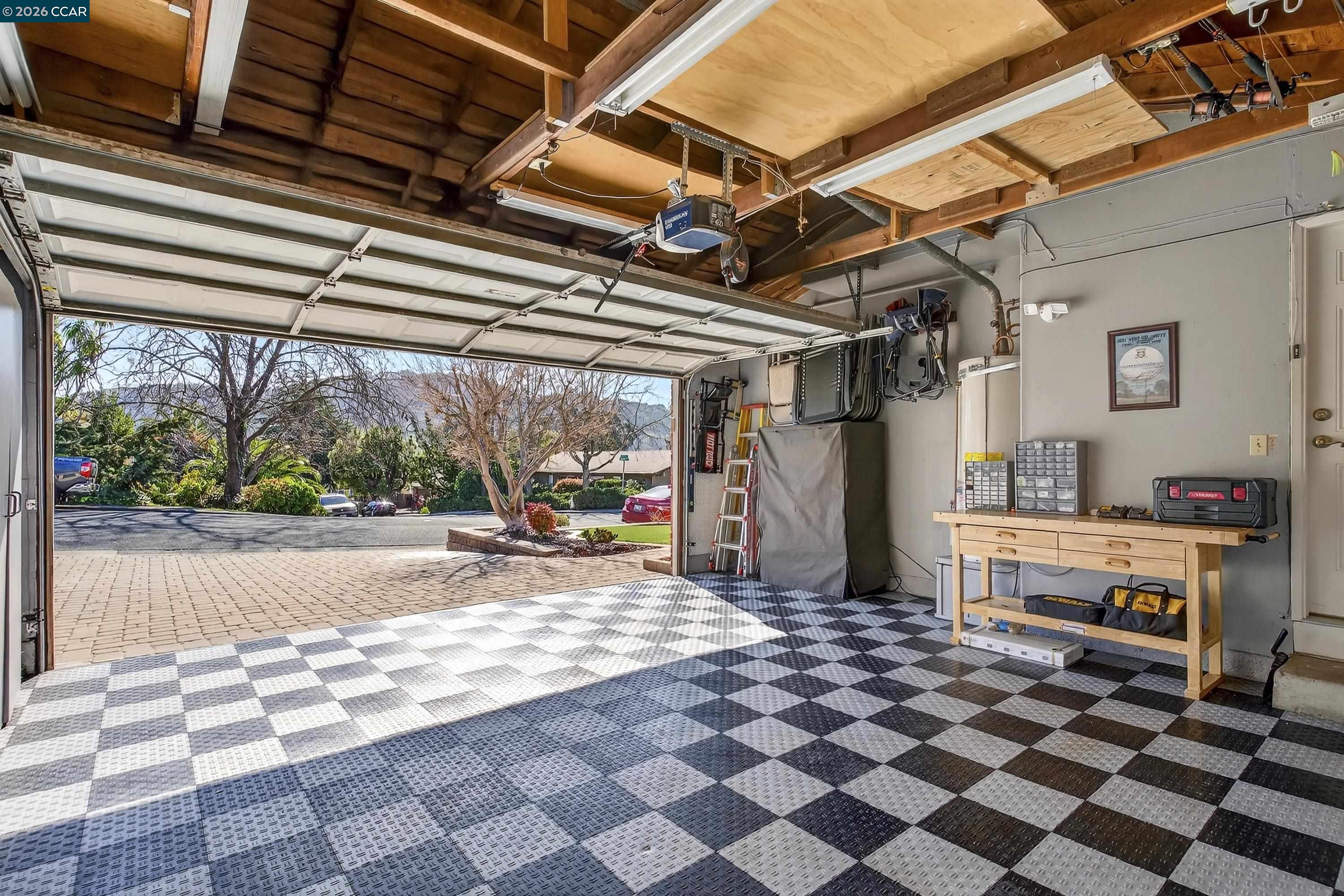 Detail Gallery Image 44 of 60 For 2654 Tamalpais Dr, Pinole,  CA 94564 - 4 Beds | 2/1 Baths