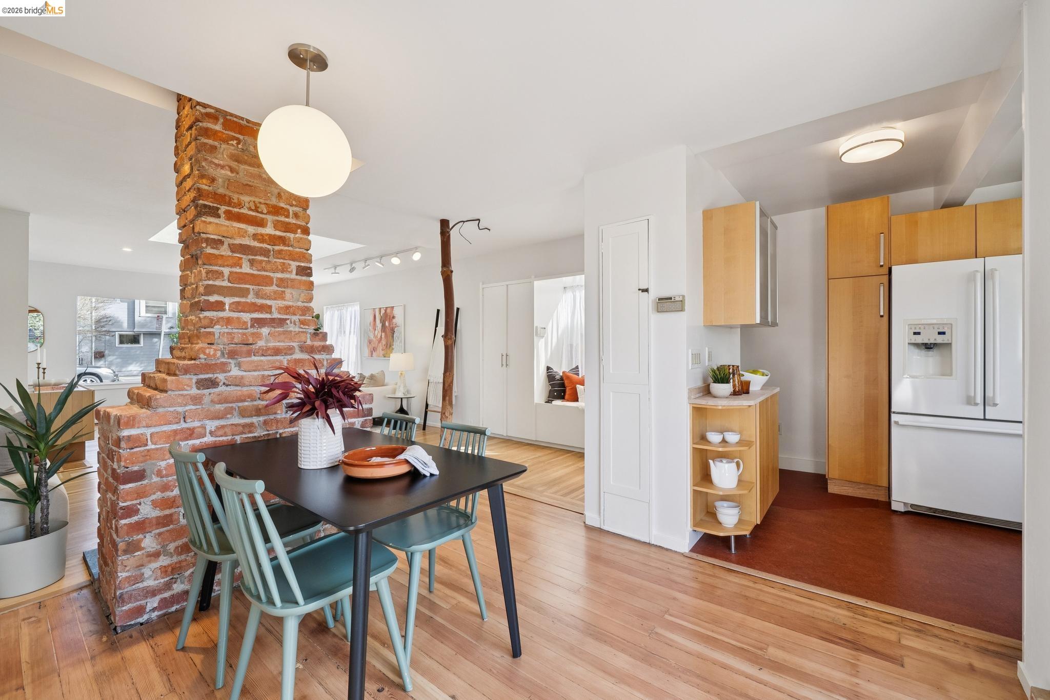 Detail Gallery Image 5 of 60 For 1234 Stannage Ave, Berkeley,  CA 94706 - 2 Beds | 1 Baths