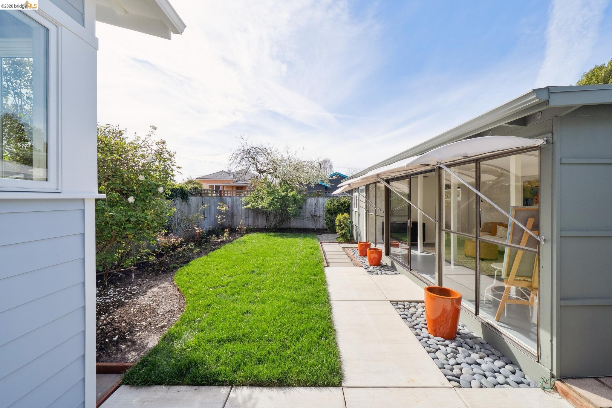 Detail Gallery Image 48 of 60 For 1234 Stannage Ave, Berkeley,  CA 94706 - 2 Beds | 1 Baths