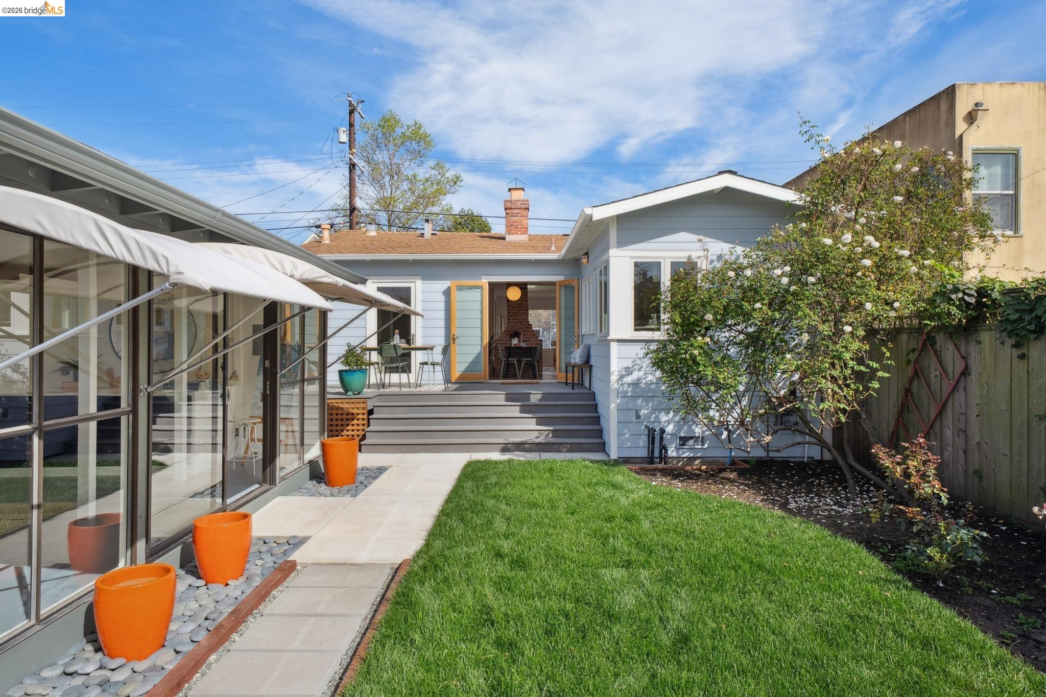 Detail Gallery Image 8 of 60 For 1234 Stannage Ave, Berkeley,  CA 94706 - 2 Beds | 1 Baths