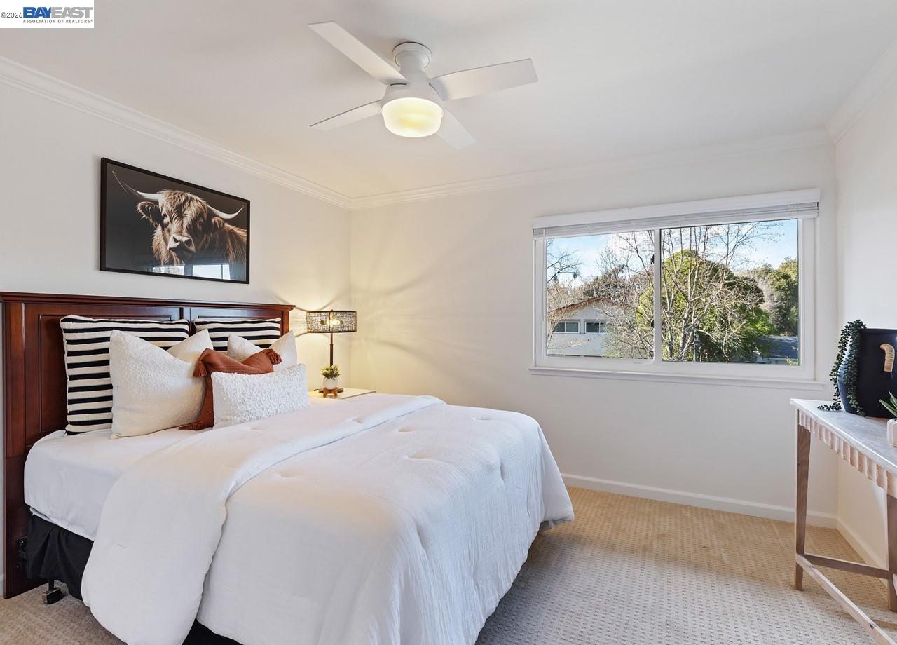 Detail Gallery Image 33 of 57 For 14 E Leeds Ct, Danville,  CA 94526 - 5 Beds | 2/1 Baths