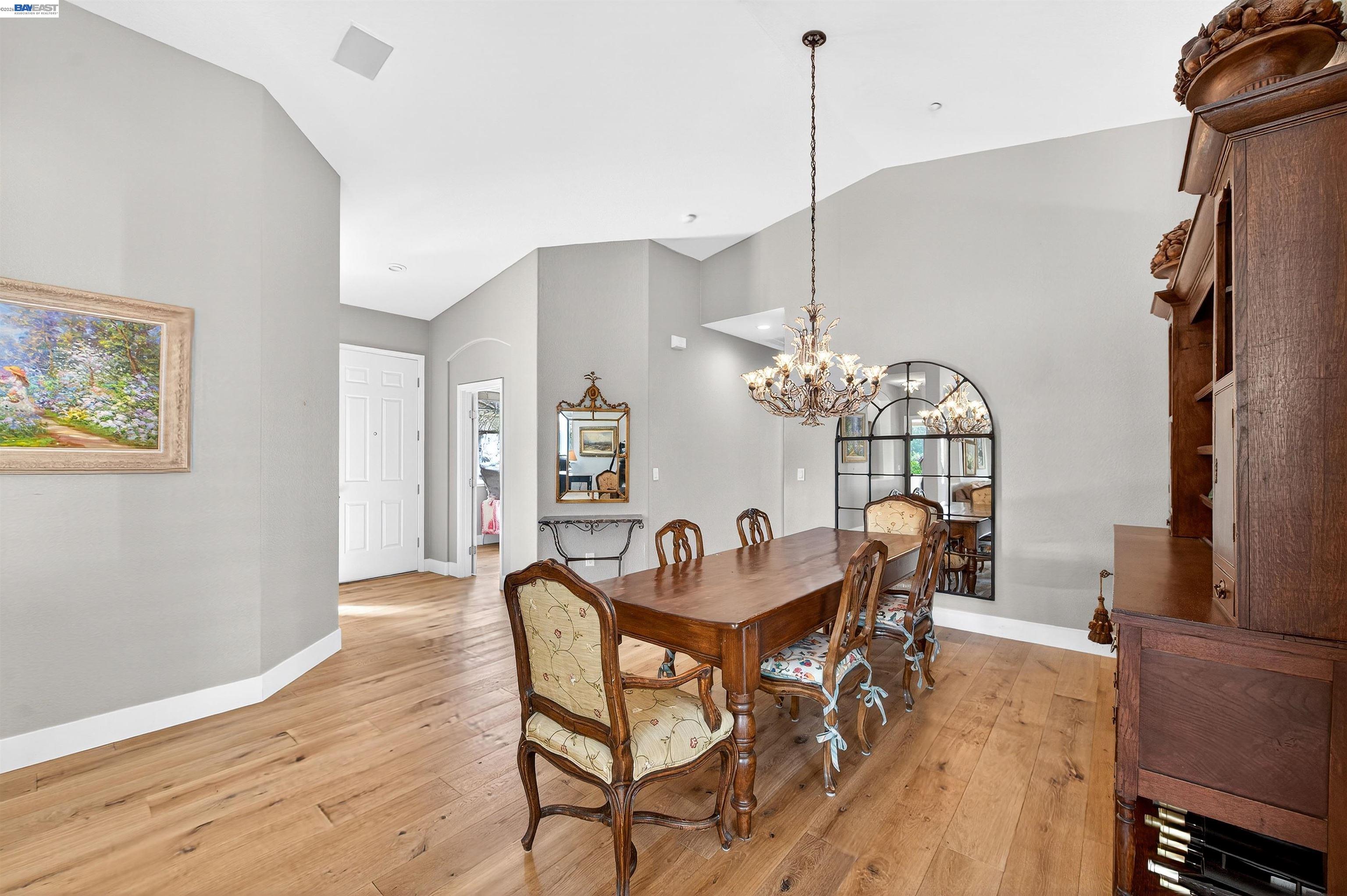 Detail Gallery Image 5 of 26 For 6433 Owl Way, Livermore,  CA 94551 - 4 Beds | 2 Baths