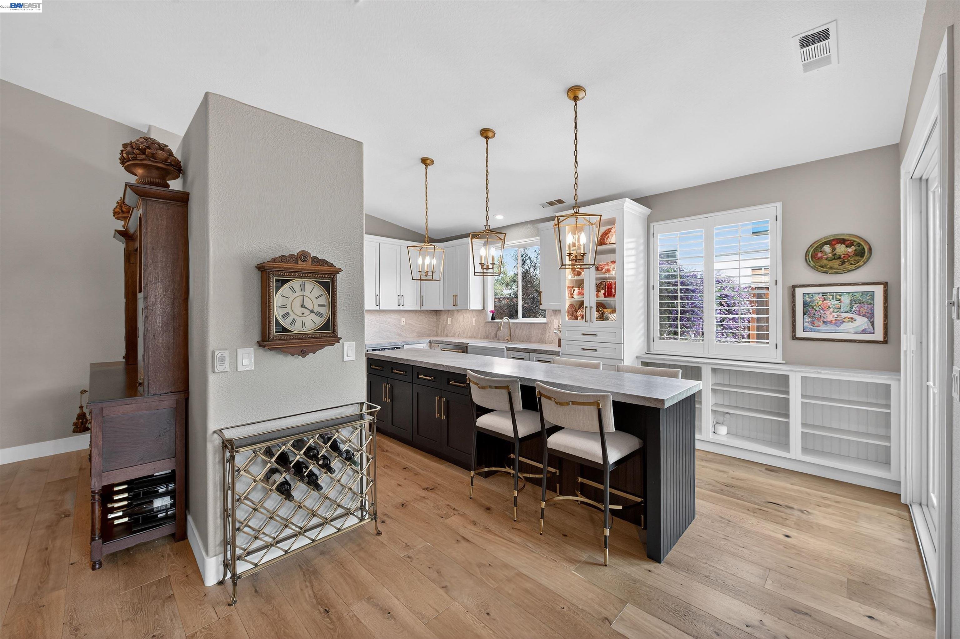 Detail Gallery Image 9 of 26 For 6433 Owl Way, Livermore,  CA 94551 - 4 Beds | 2 Baths