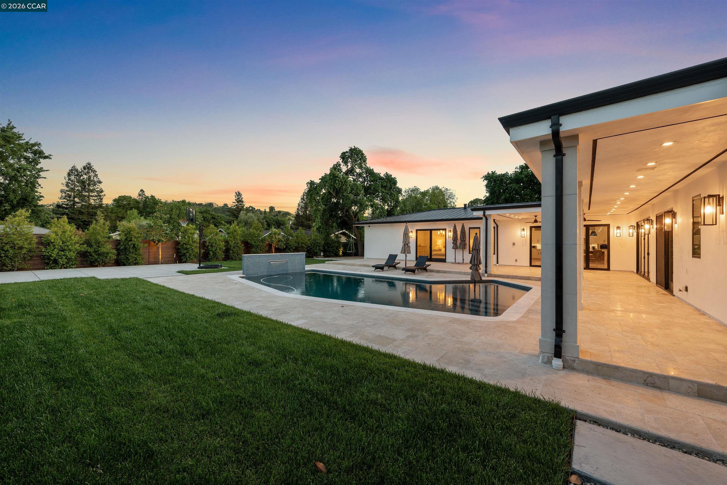 Detail Gallery Image 46 of 52 For 310 David Drive, Alamo,  CA 94507 - 4 Beds | 4/1 Baths