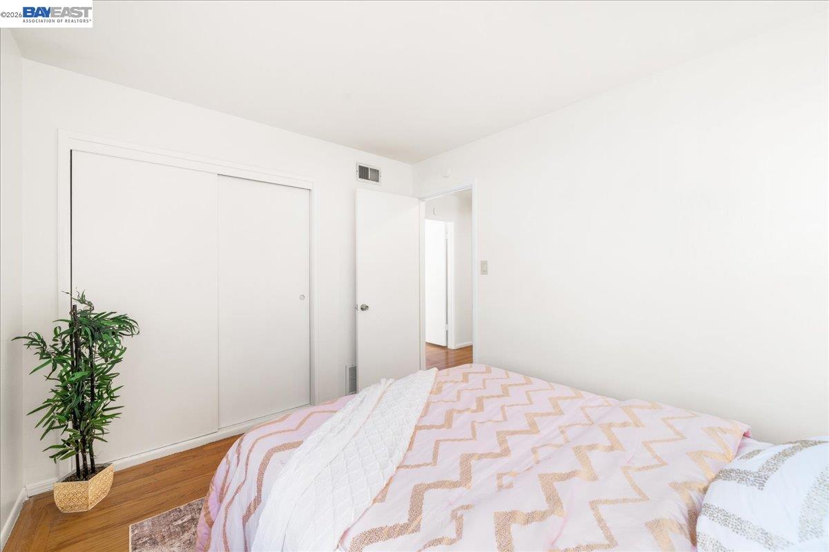 Detail Gallery Image 18 of 39 For 2274 Sleepy Hollow Ave, Hayward,  CA 94545 - 3 Beds | 2 Baths