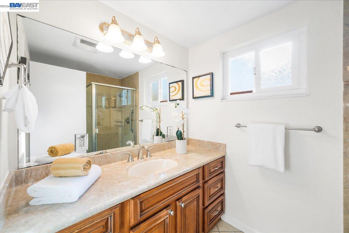 Detail Gallery Image 22 of 39 For 2274 Sleepy Hollow Ave, Hayward,  CA 94545 - 3 Beds | 2 Baths
