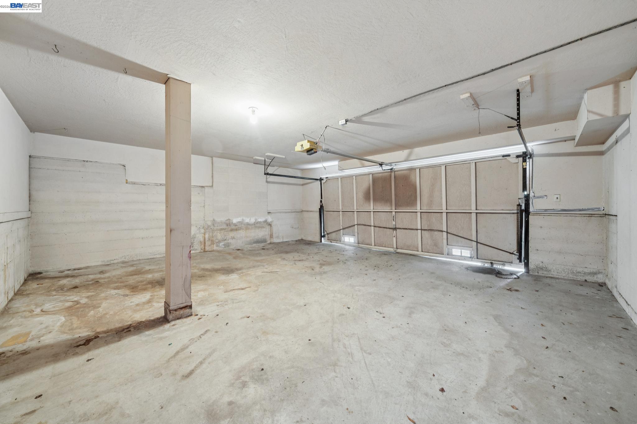 Detail Gallery Image 28 of 60 For 2033 Trafalgar Pl, Oakland,  CA 94611 - 2 Beds | 2 Baths