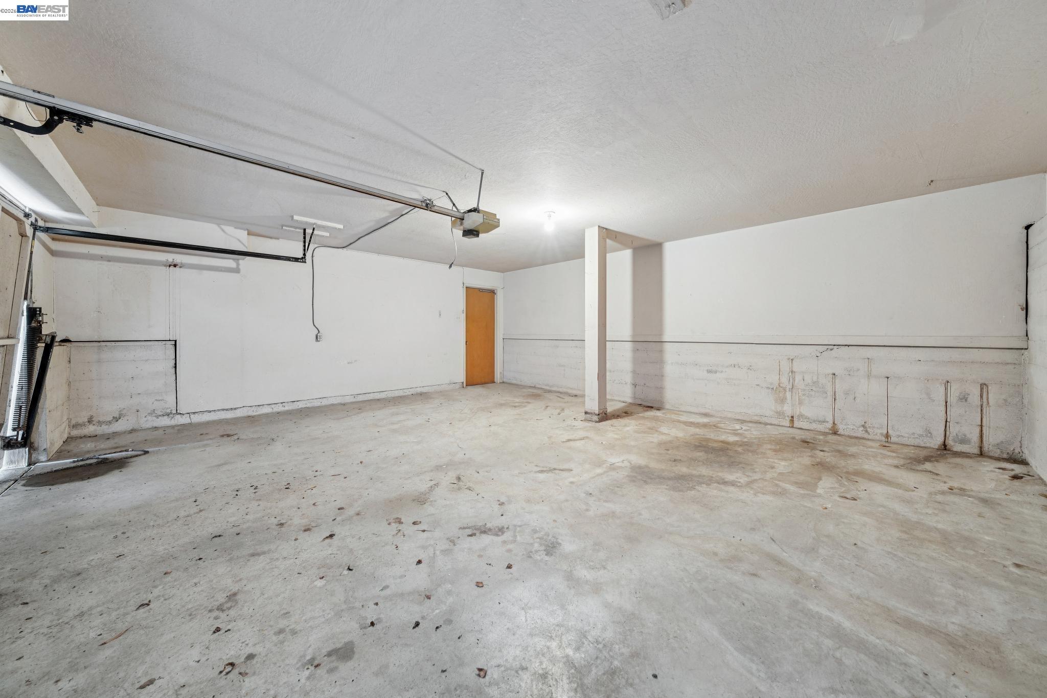 Detail Gallery Image 29 of 60 For 2033 Trafalgar Pl, Oakland,  CA 94611 - 2 Beds | 2 Baths