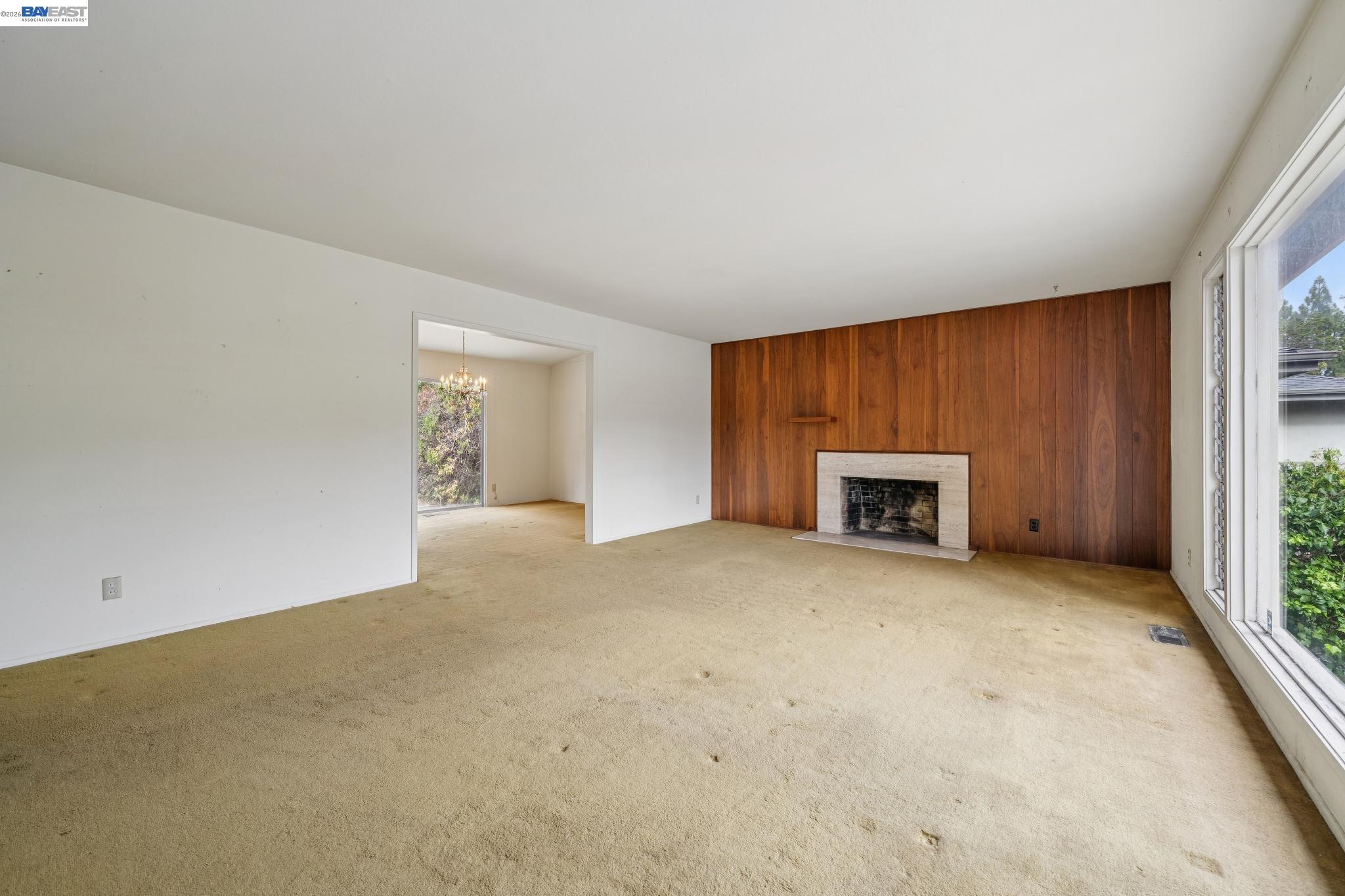 Detail Gallery Image 10 of 60 For 2033 Trafalgar Pl, Oakland,  CA 94611 - 2 Beds | 2 Baths