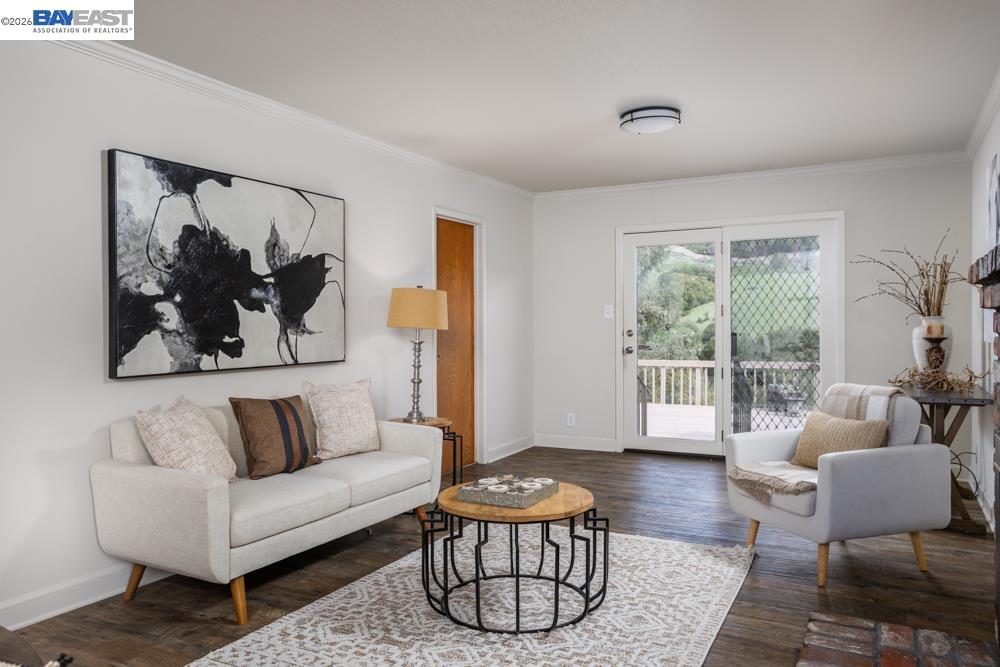 Detail Gallery Image 11 of 36 For 17774 Trenton Dr, Castro Valley,  CA 94546 - 3 Beds | 2 Baths