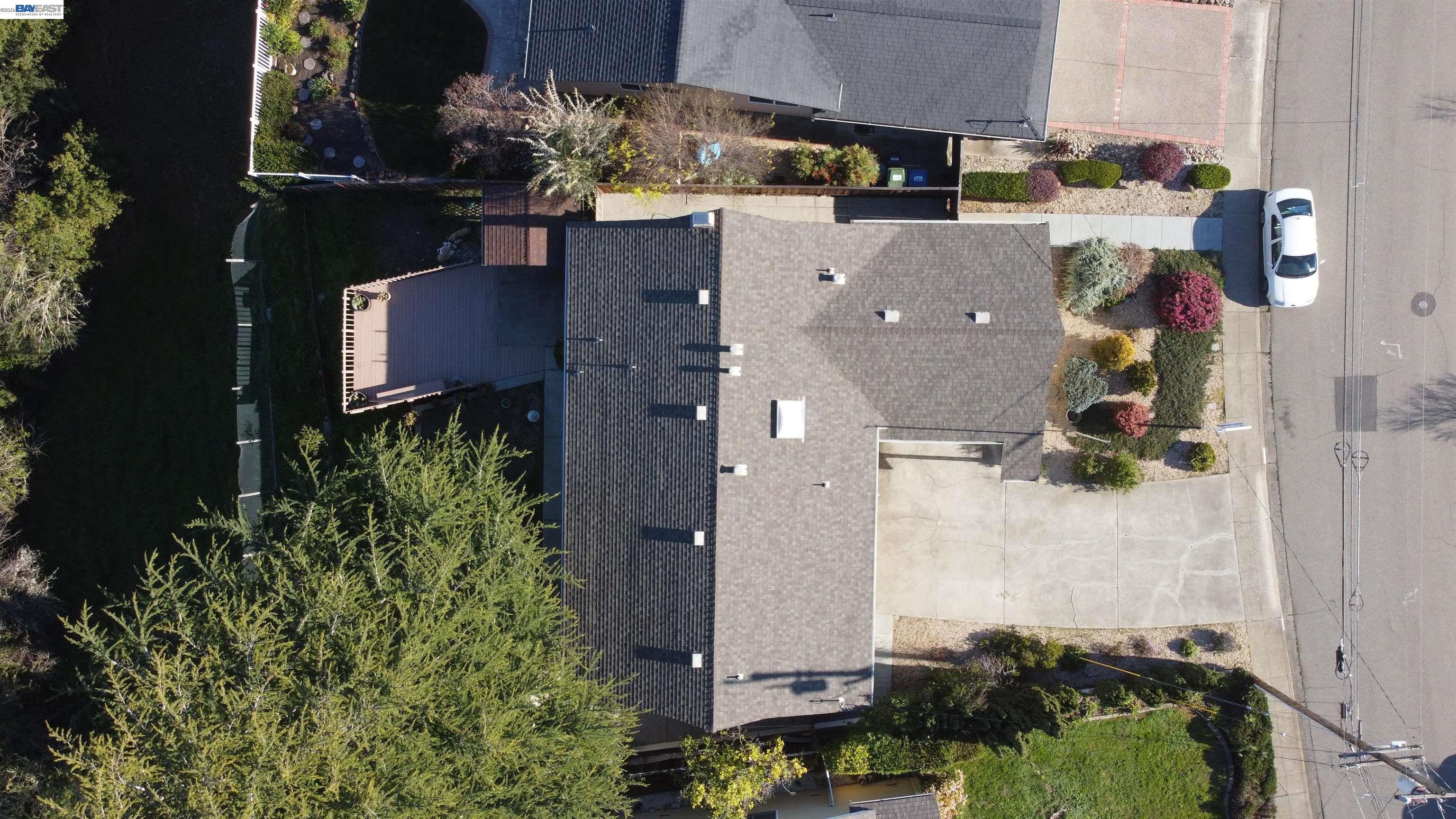 Detail Gallery Image 33 of 36 For 17774 Trenton Dr, Castro Valley,  CA 94546 - 3 Beds | 2 Baths