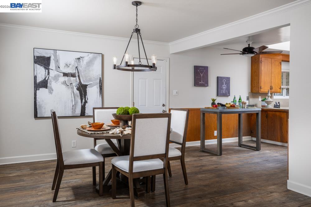 Detail Gallery Image 10 of 36 For 17774 Trenton Dr, Castro Valley,  CA 94546 - 3 Beds | 2 Baths