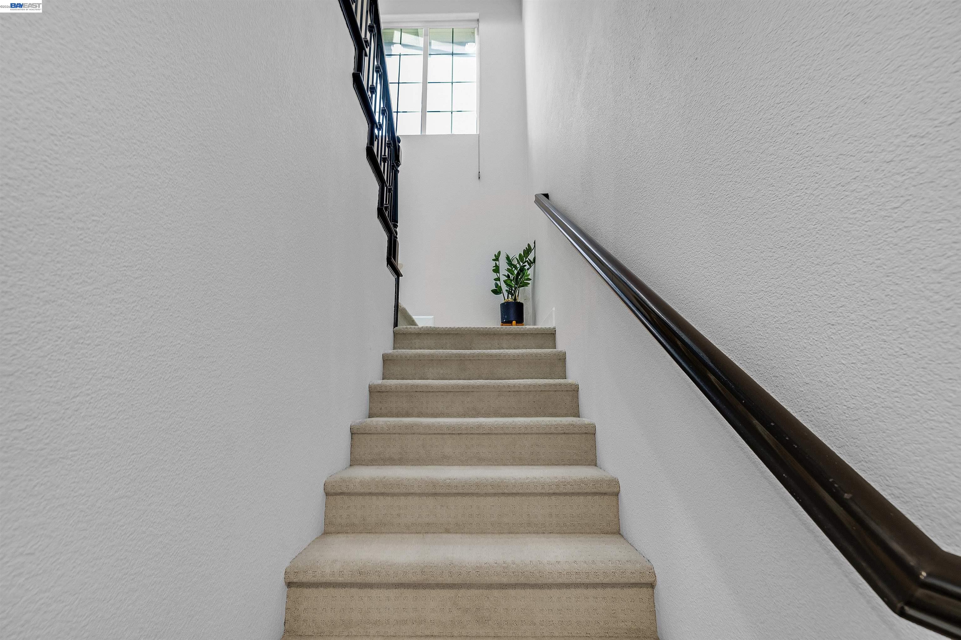 Detail Gallery Image 7 of 40 For 3004 Sonsilla Lane, San Ramon,  CA 94582 - 3 Beds | 2/1 Baths