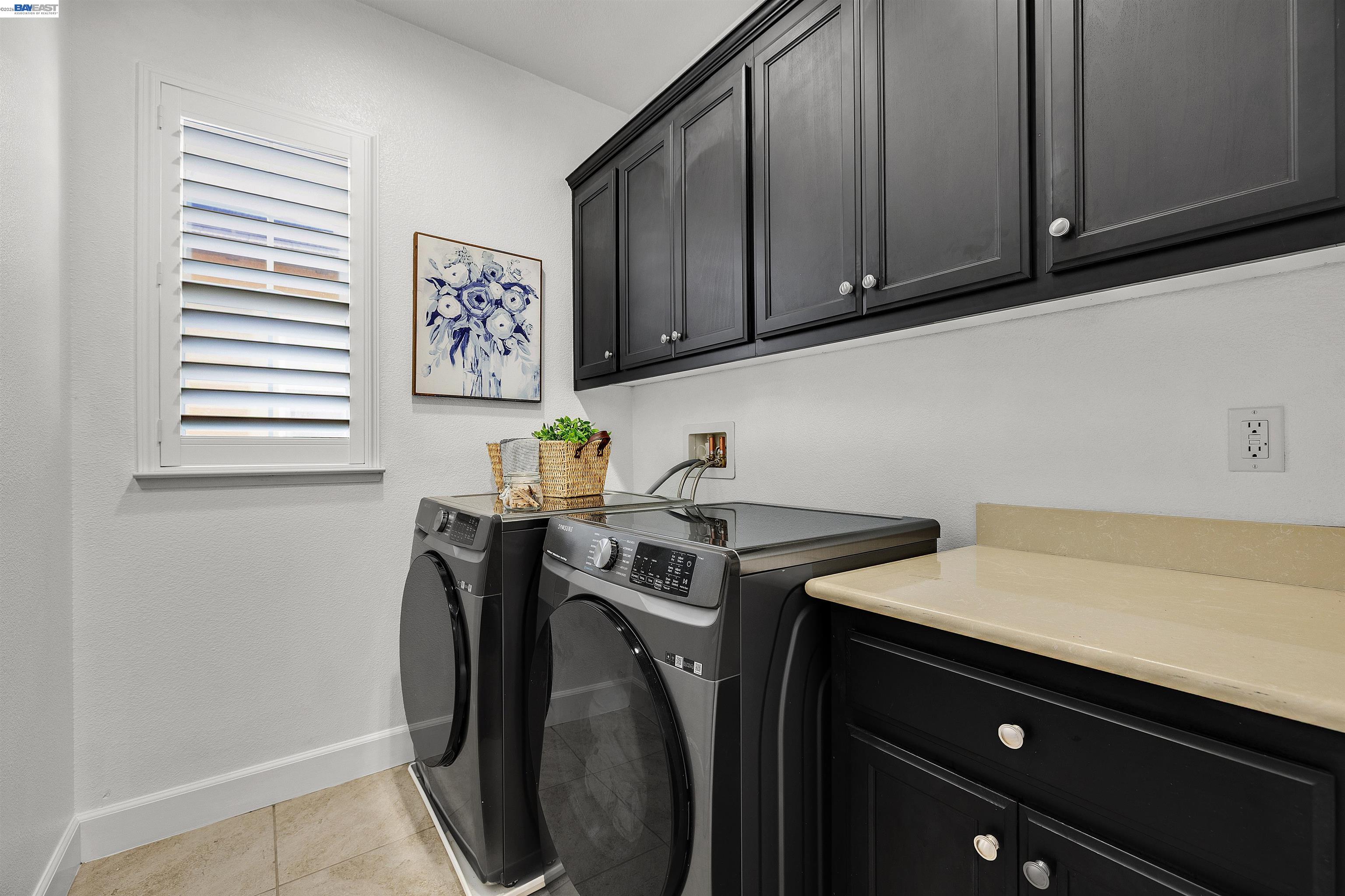 Detail Gallery Image 10 of 40 For 3004 Sonsilla Lane, San Ramon,  CA 94582 - 3 Beds | 2/1 Baths