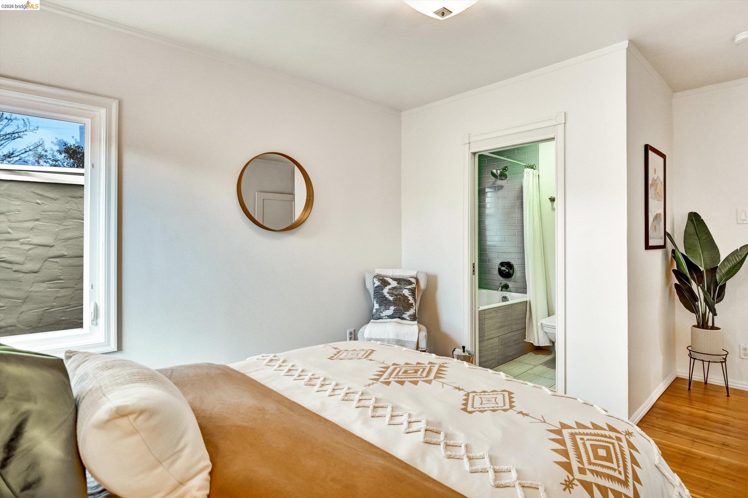 Detail Gallery Image 14 of 28 For 1259 Portland Ave, Albany,  CA 94706 - 3 Beds | 2 Baths