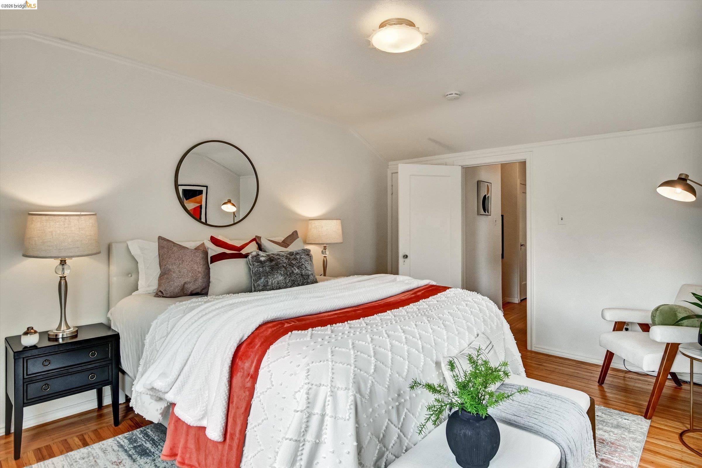 Detail Gallery Image 17 of 28 For 1259 Portland Ave, Albany,  CA 94706 - 3 Beds | 2 Baths