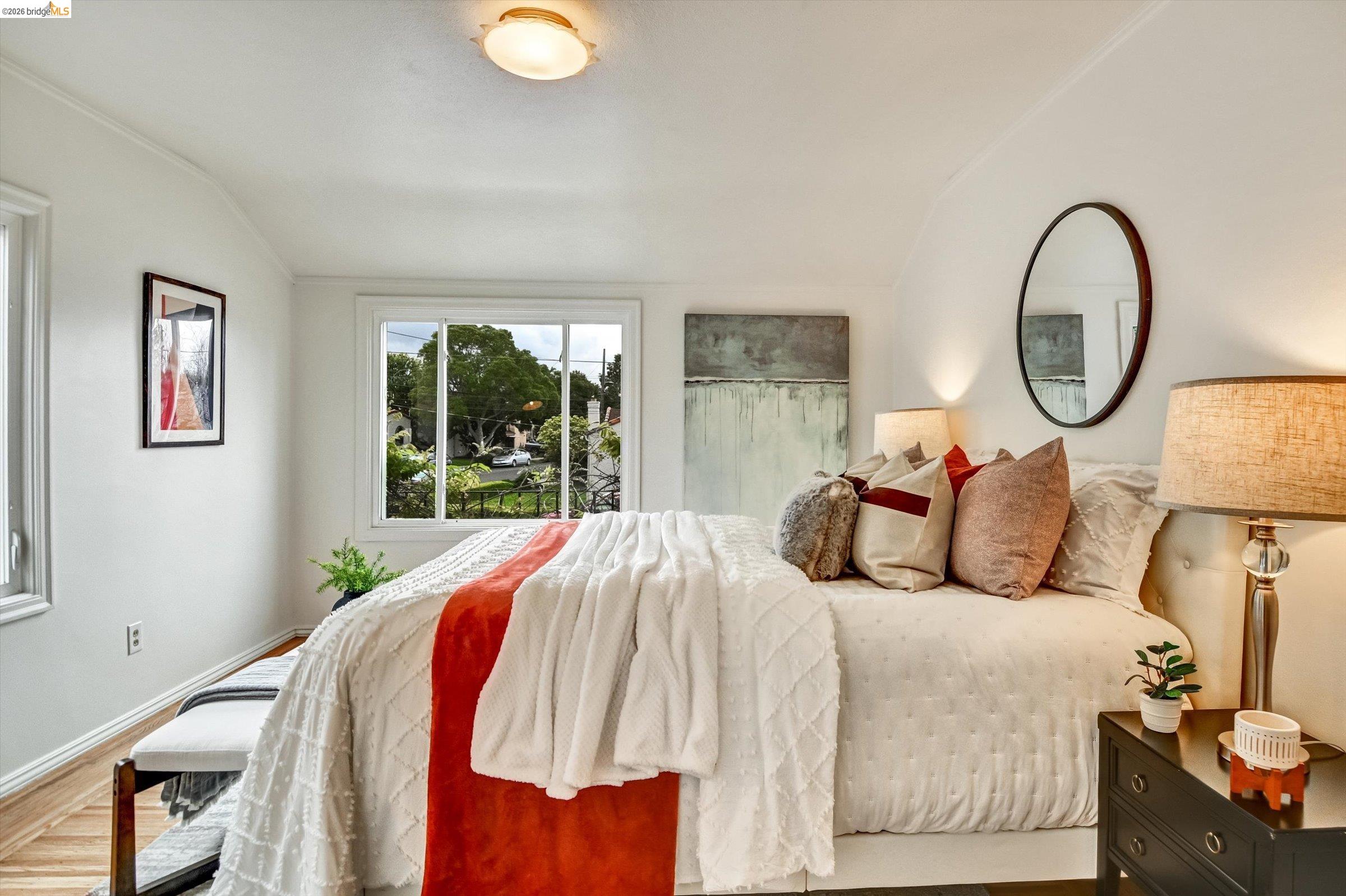 Detail Gallery Image 18 of 28 For 1259 Portland Ave, Albany,  CA 94706 - 3 Beds | 2 Baths