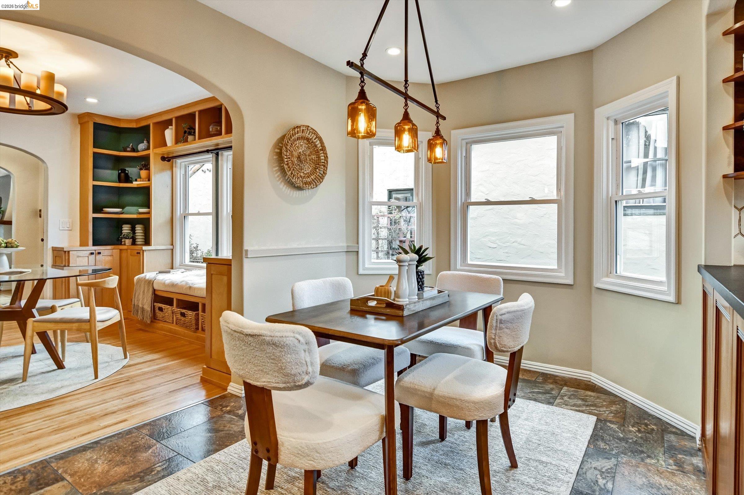 Detail Gallery Image 10 of 28 For 1259 Portland Ave, Albany,  CA 94706 - 3 Beds | 2 Baths