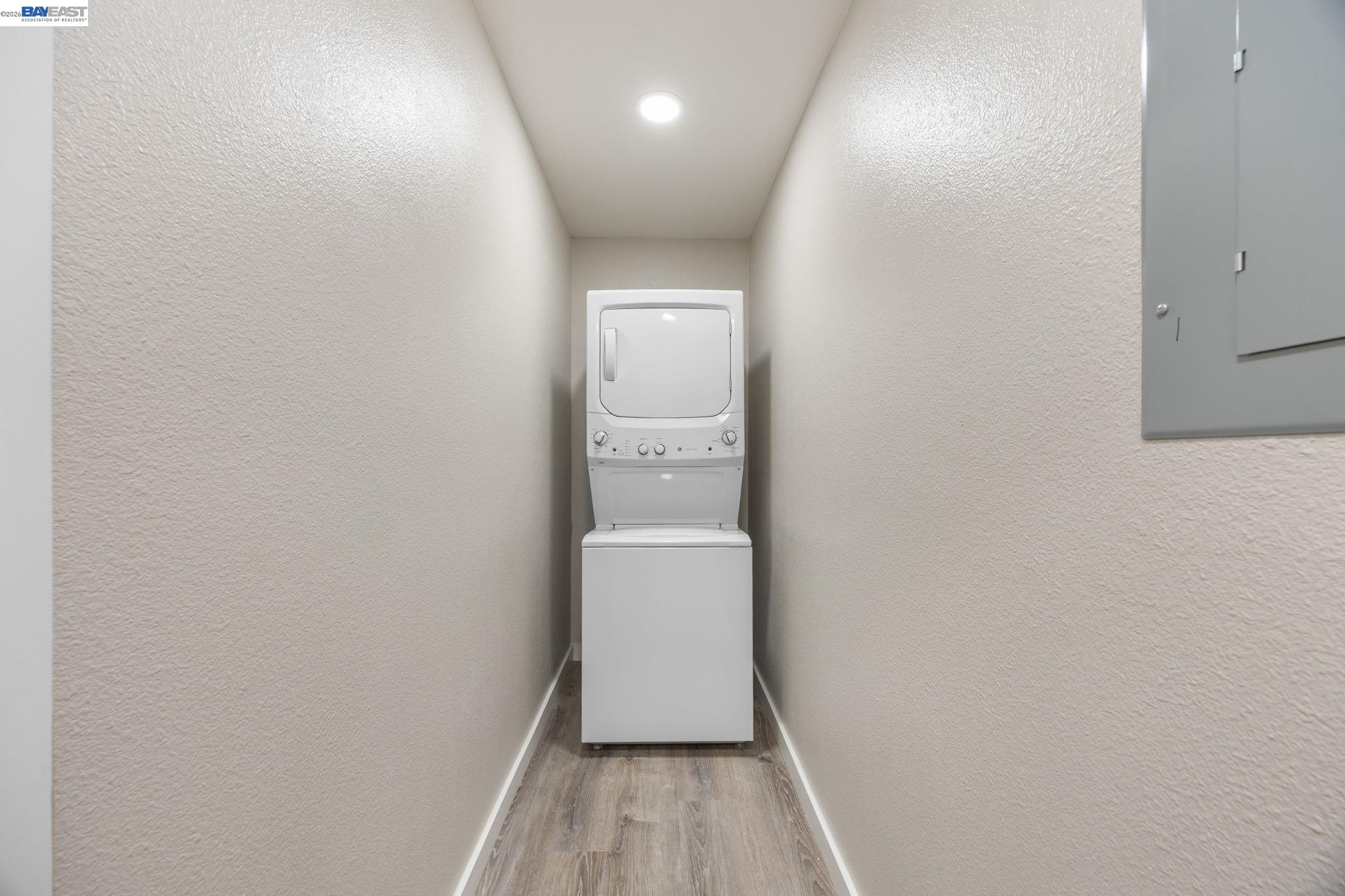 Detail Gallery Image 19 of 43 For 47 N 2nd, Rio Vista,  CA 94571 - 8 Beds | 4 Baths