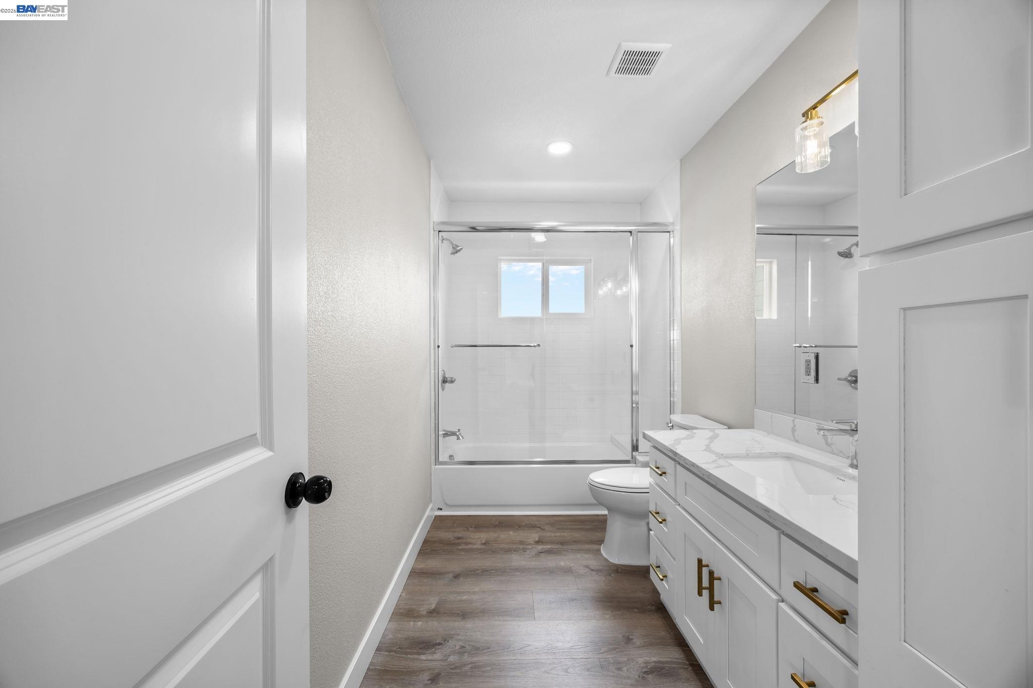 Detail Gallery Image 26 of 43 For 47 N 2nd, Rio Vista,  CA 94571 - 8 Beds | 4 Baths