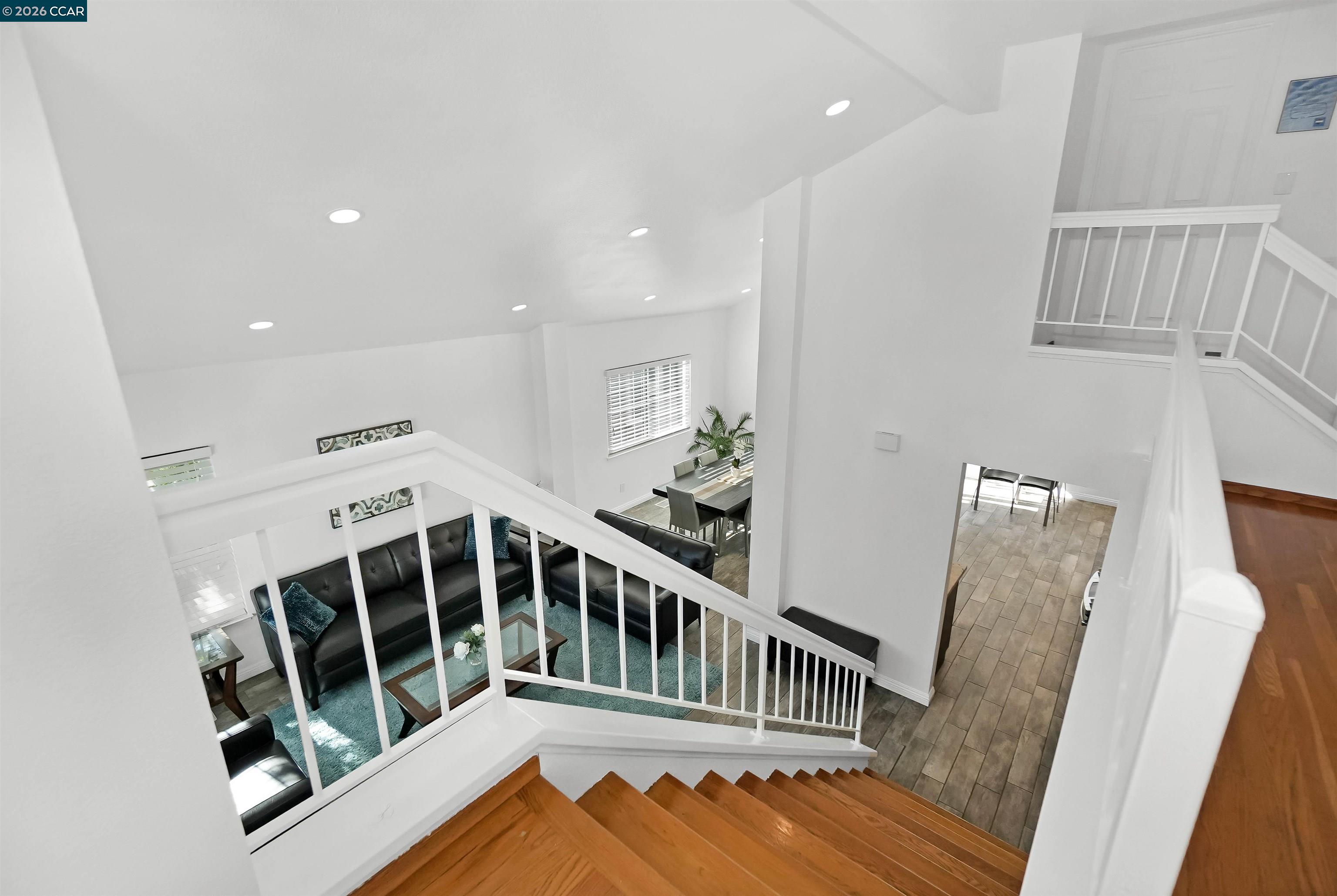 Detail Gallery Image 30 of 59 For 162 Woodfield, Hercules,  CA 94547 - 5 Beds | 3 Baths