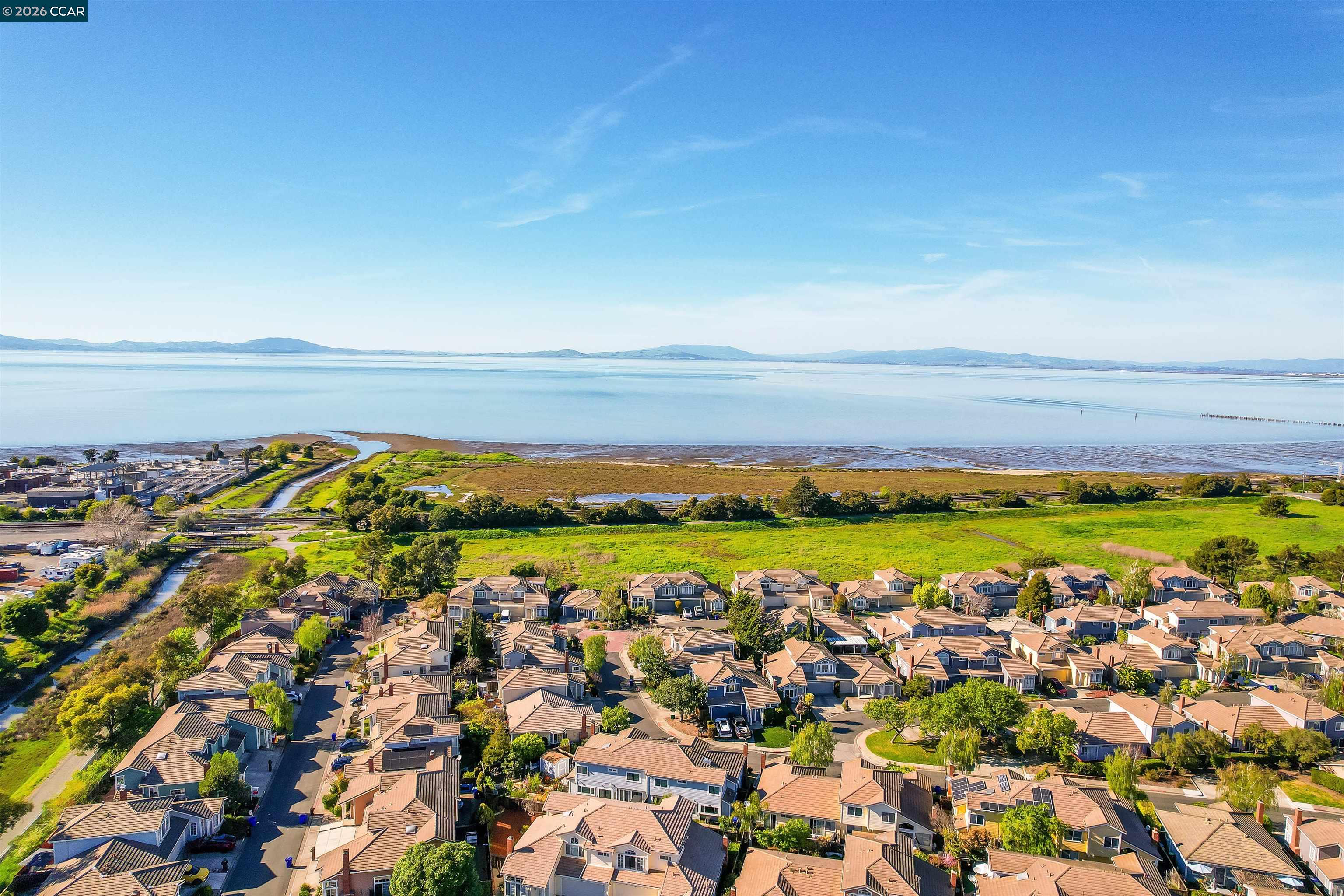 Detail Gallery Image 51 of 59 For 162 Woodfield, Hercules,  CA 94547 - 5 Beds | 3 Baths