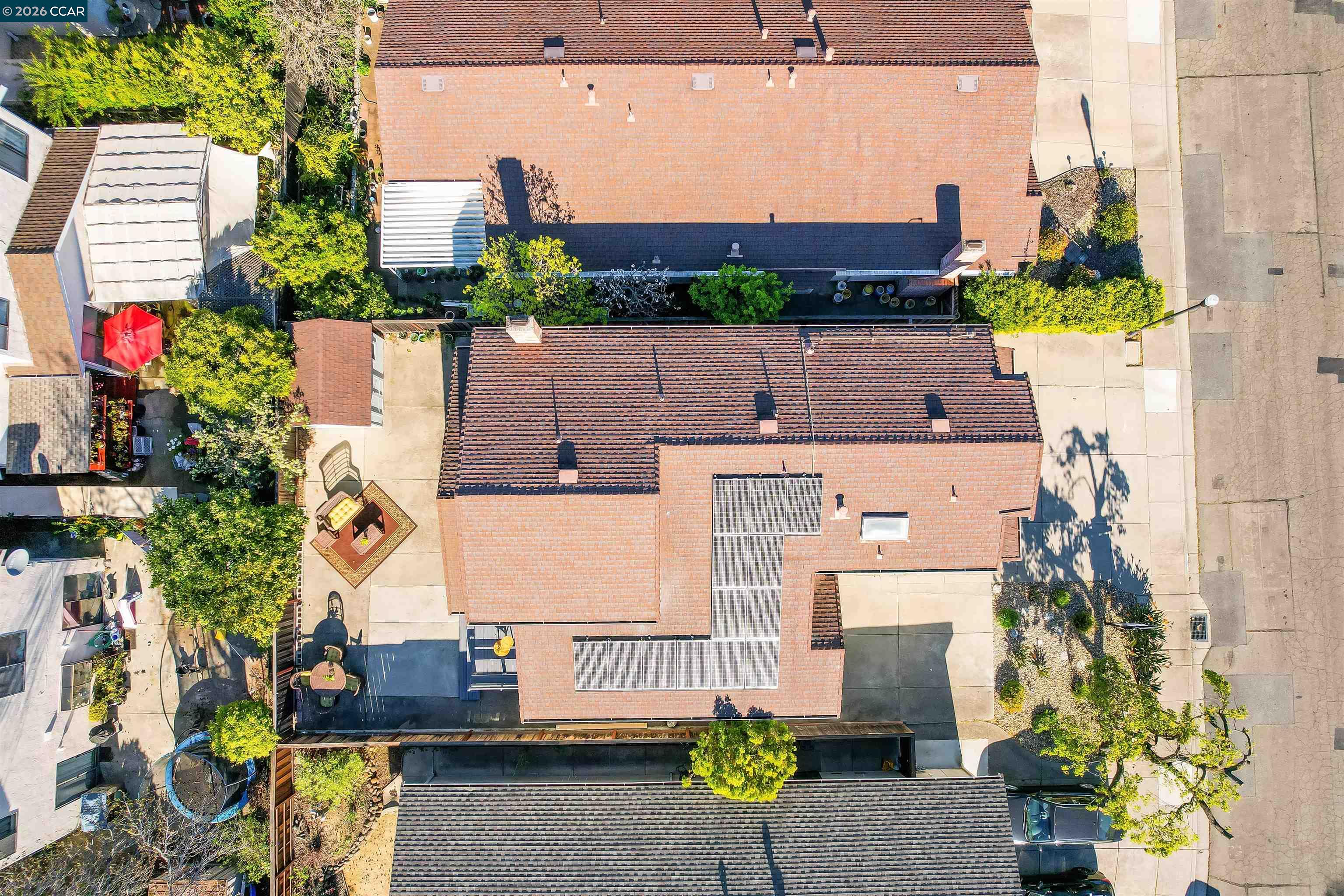 Detail Gallery Image 56 of 59 For 162 Woodfield, Hercules,  CA 94547 - 5 Beds | 3 Baths