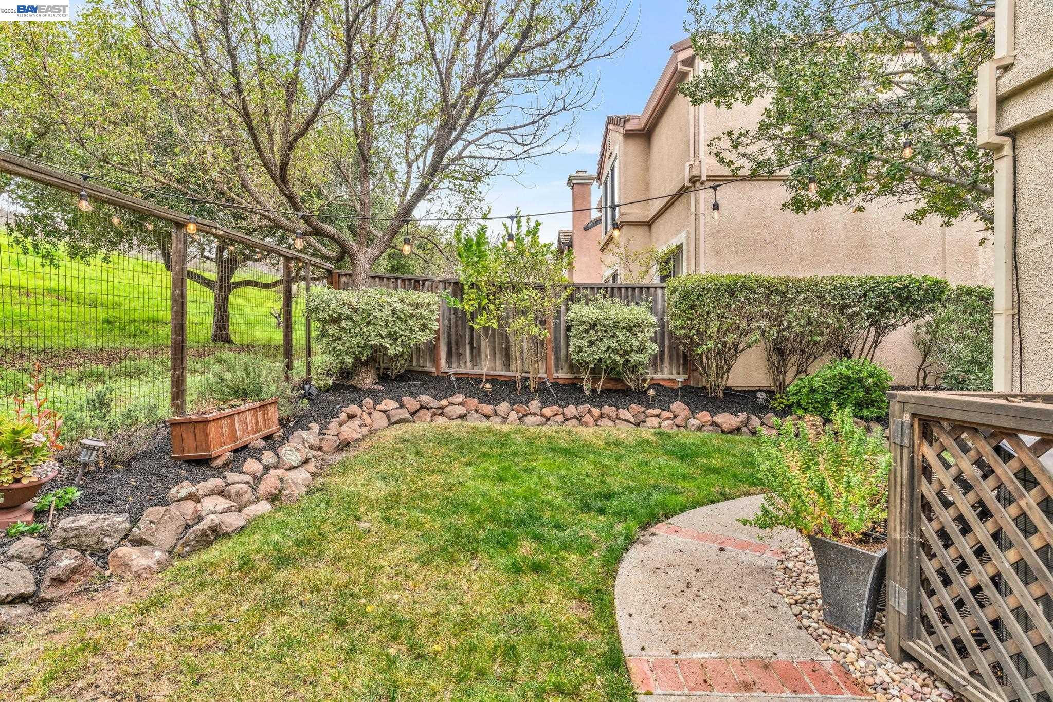 Detail Gallery Image 44 of 52 For 690 Glasgow Cir, Danville,  CA 94526 - 4 Beds | 2/1 Baths