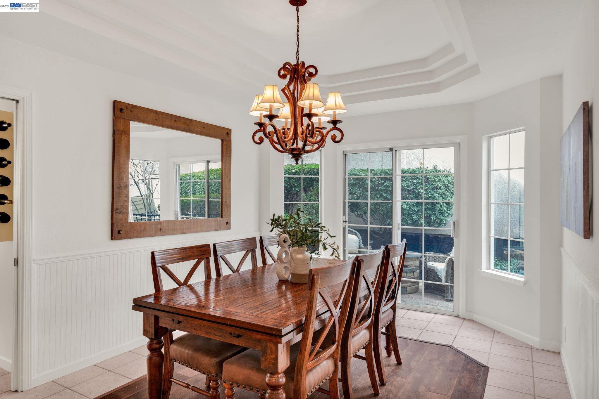 Detail Gallery Image 9 of 52 For 690 Glasgow Cir, Danville,  CA 94526 - 4 Beds | 2/1 Baths