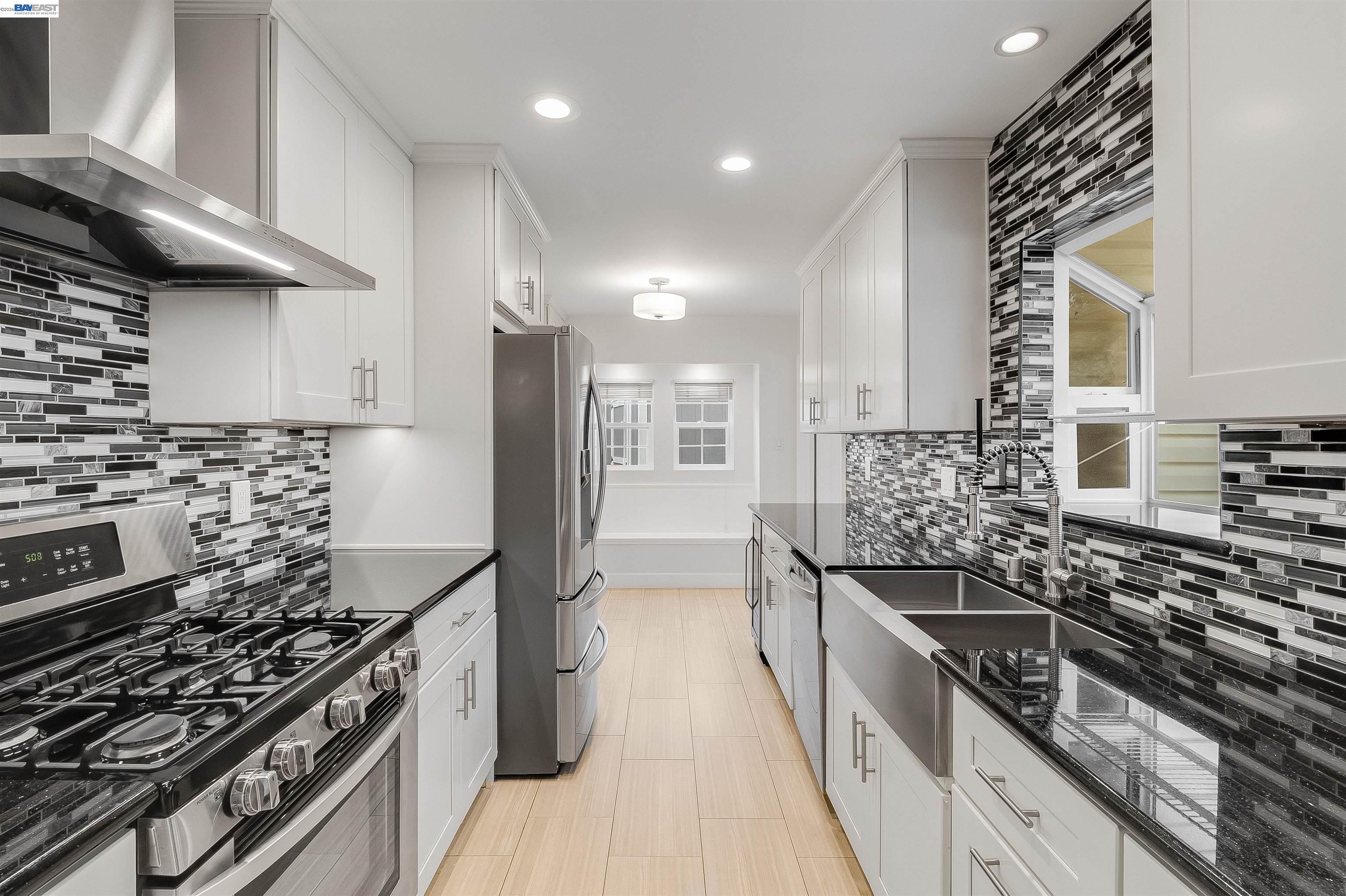 Detail Gallery Image 11 of 51 For 174 Loralee Pl, Pleasant Hill,  CA 94523 - 3 Beds | 2 Baths