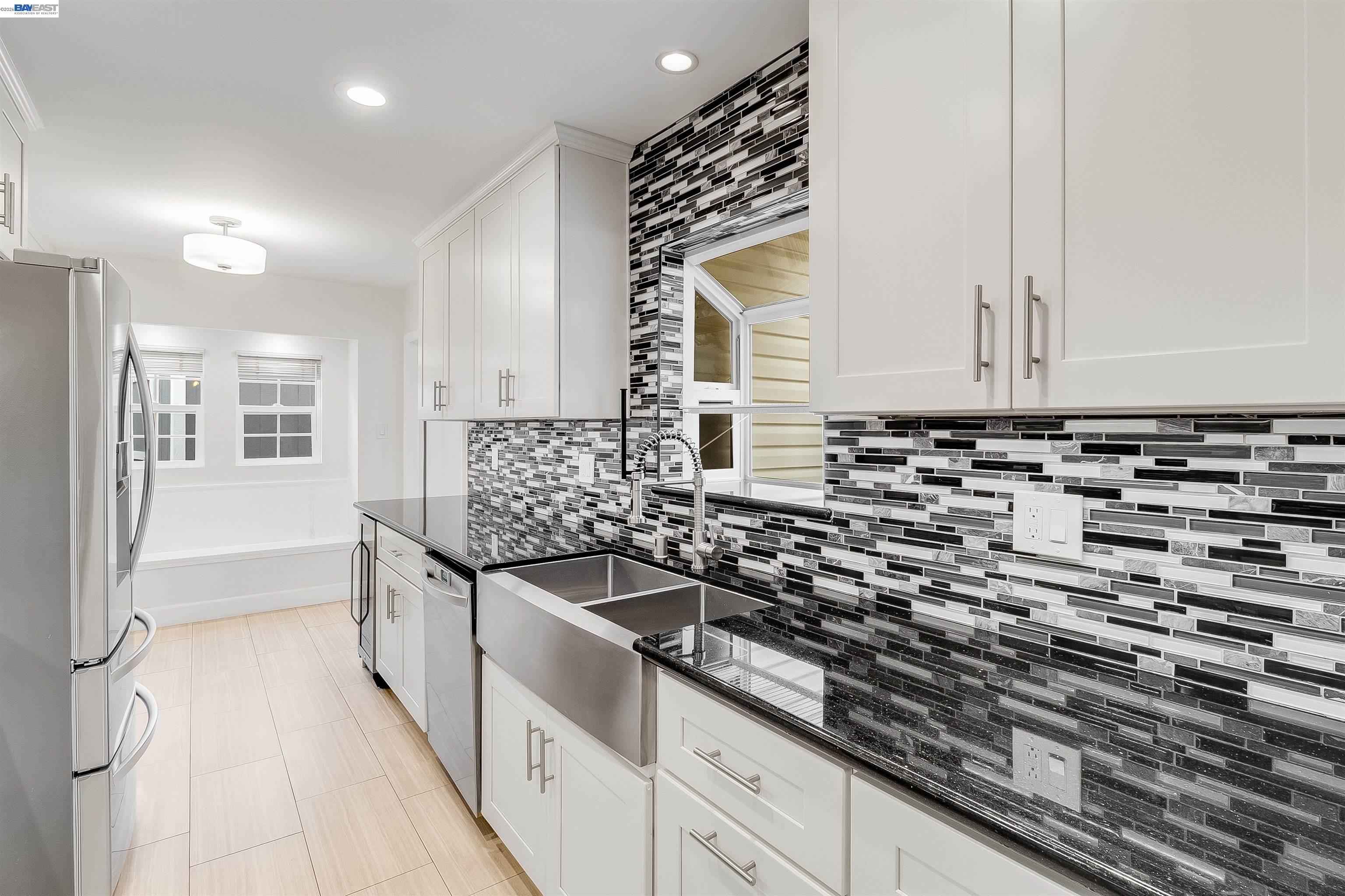 Detail Gallery Image 15 of 51 For 174 Loralee Pl, Pleasant Hill,  CA 94523 - 3 Beds | 2 Baths