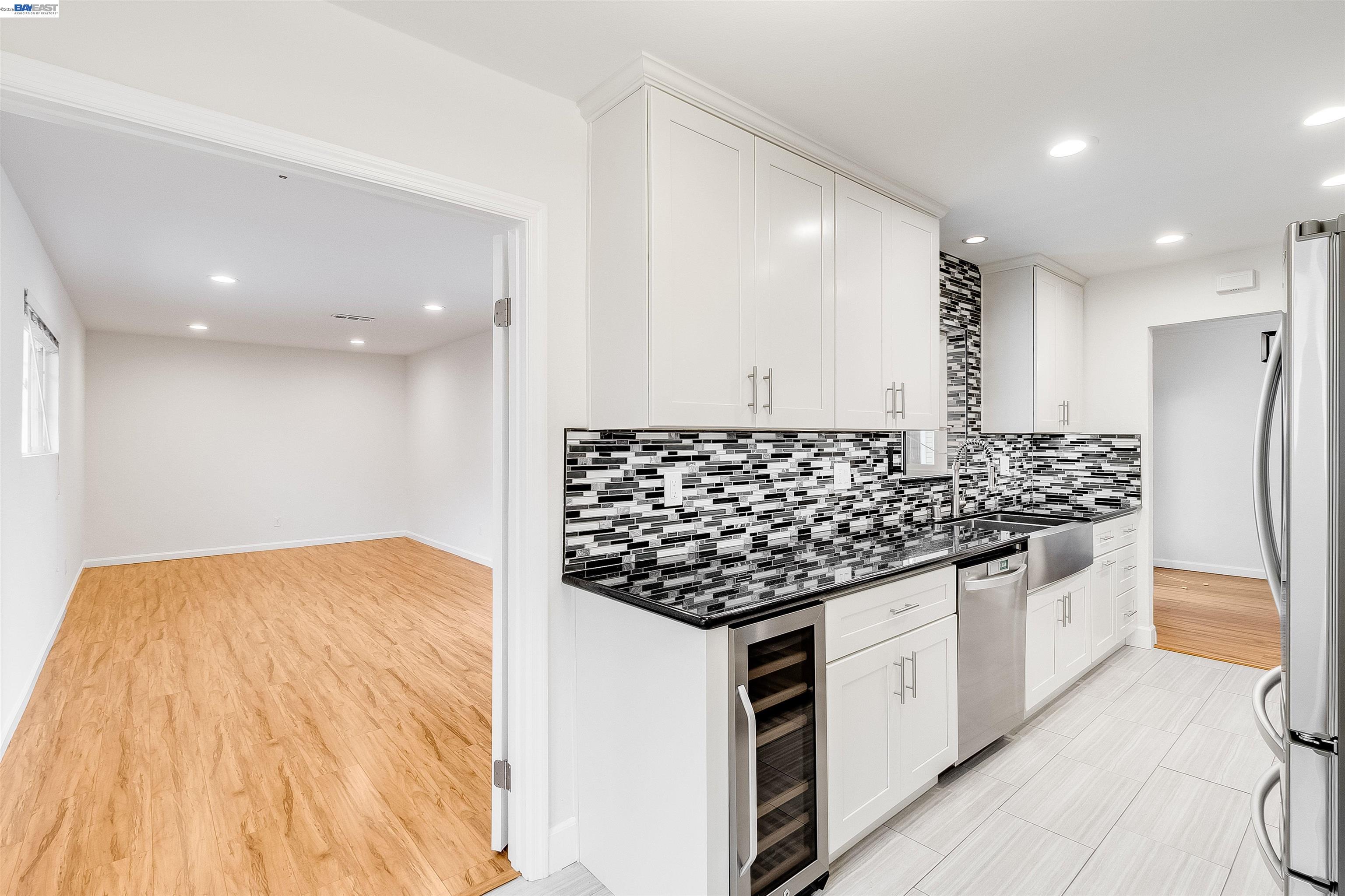 Detail Gallery Image 16 of 51 For 174 Loralee Pl, Pleasant Hill,  CA 94523 - 3 Beds | 2 Baths