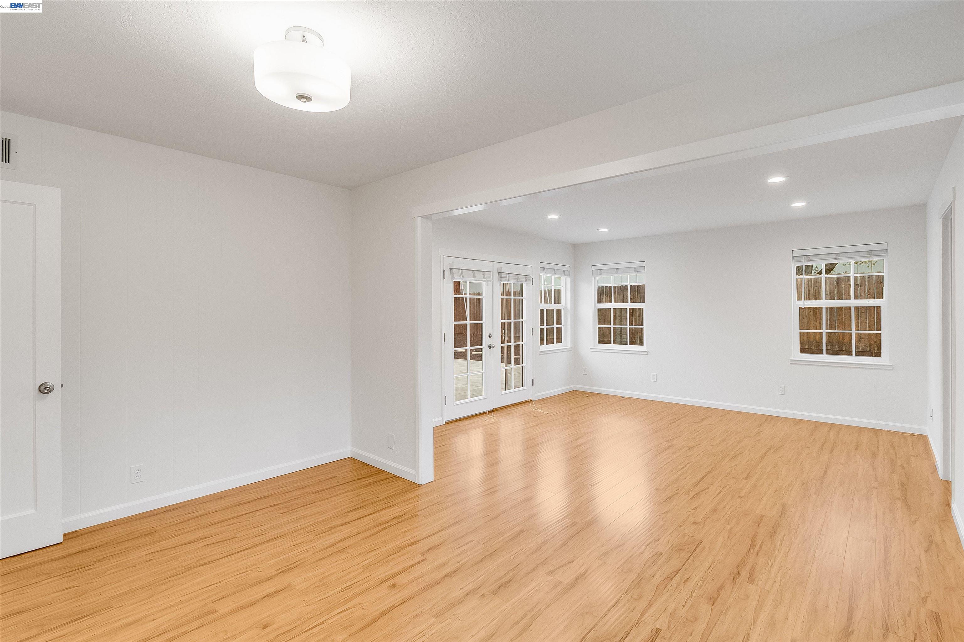 Detail Gallery Image 35 of 51 For 174 Loralee Pl, Pleasant Hill,  CA 94523 - 3 Beds | 2 Baths