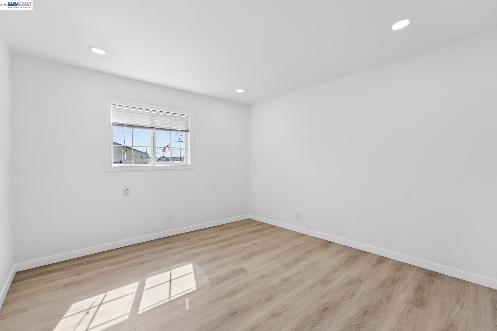 Detail Gallery Image 25 of 41 For 15524 Montreal St, San Leandro,  CA 94579 - 3 Beds | 2 Baths