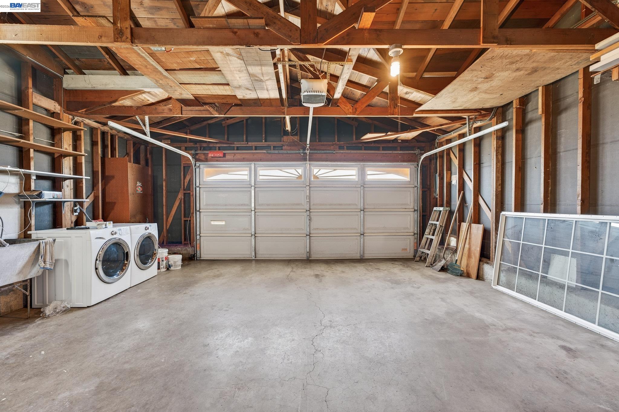 Detail Gallery Image 37 of 41 For 15524 Montreal St, San Leandro,  CA 94579 - 3 Beds | 2 Baths