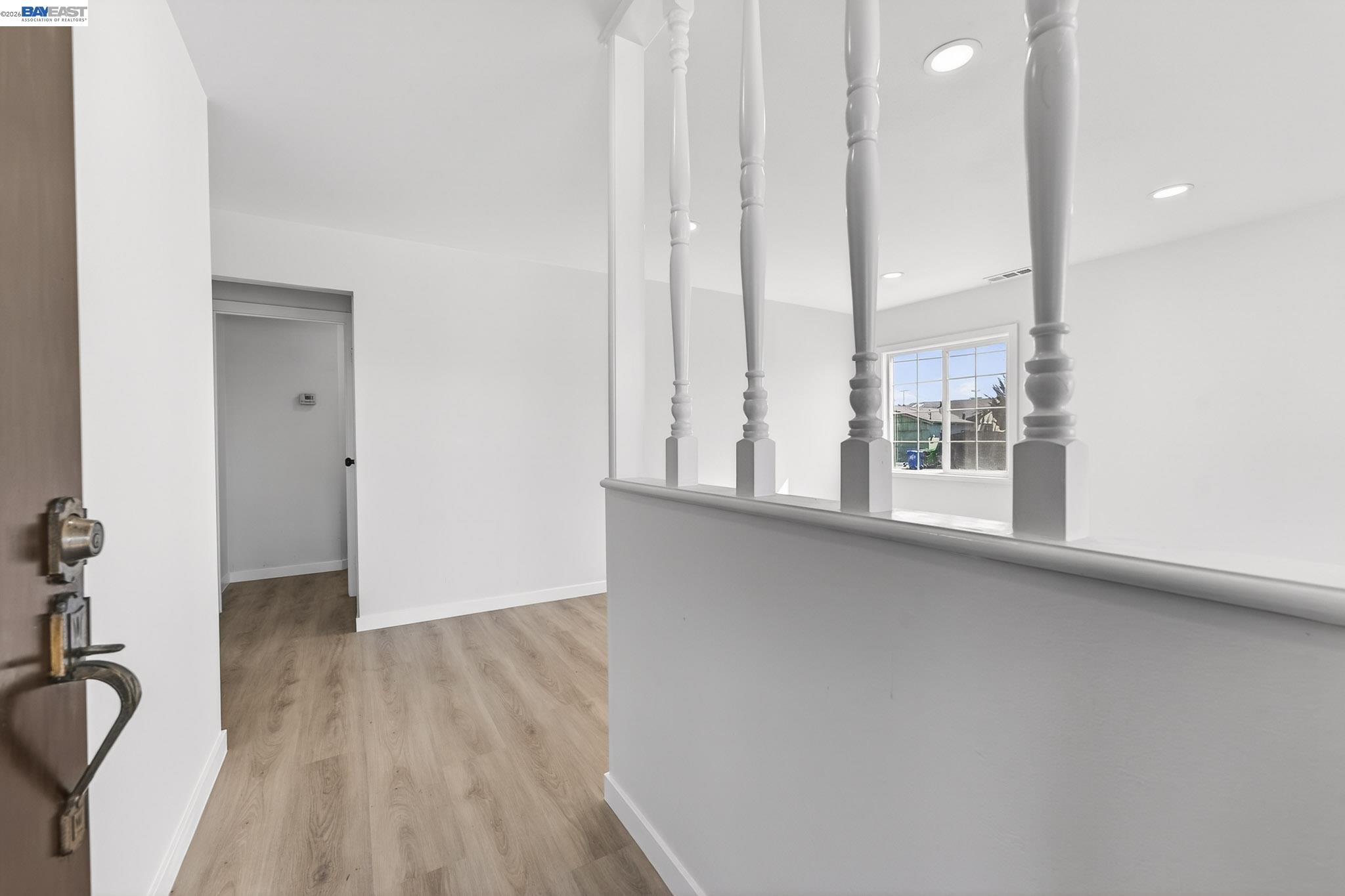 Detail Gallery Image 5 of 41 For 15524 Montreal St, San Leandro,  CA 94579 - 3 Beds | 2 Baths