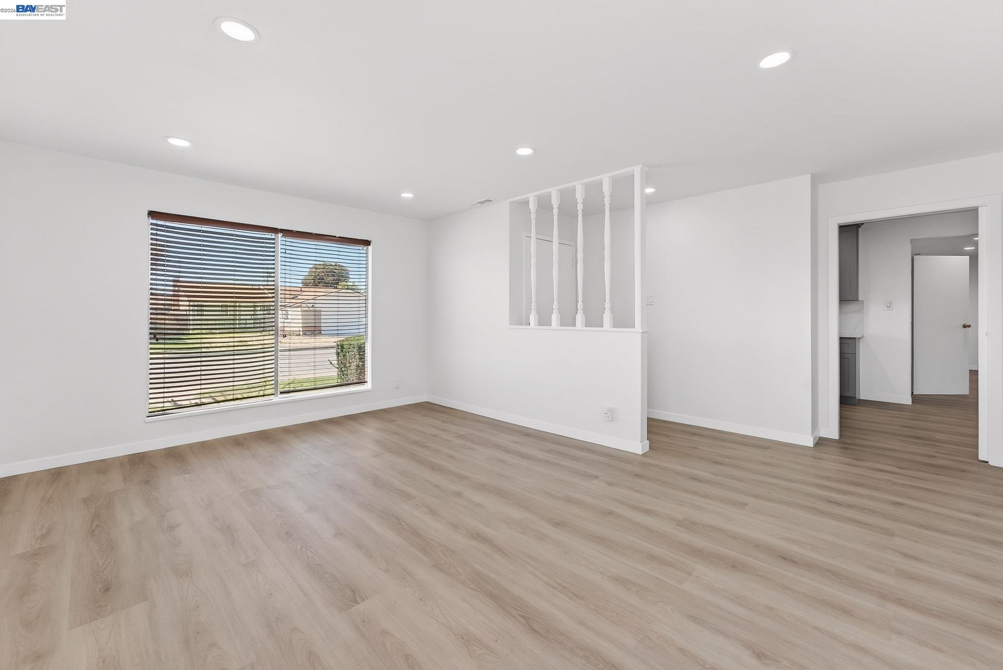 Detail Gallery Image 7 of 41 For 15524 Montreal St, San Leandro,  CA 94579 - 3 Beds | 2 Baths