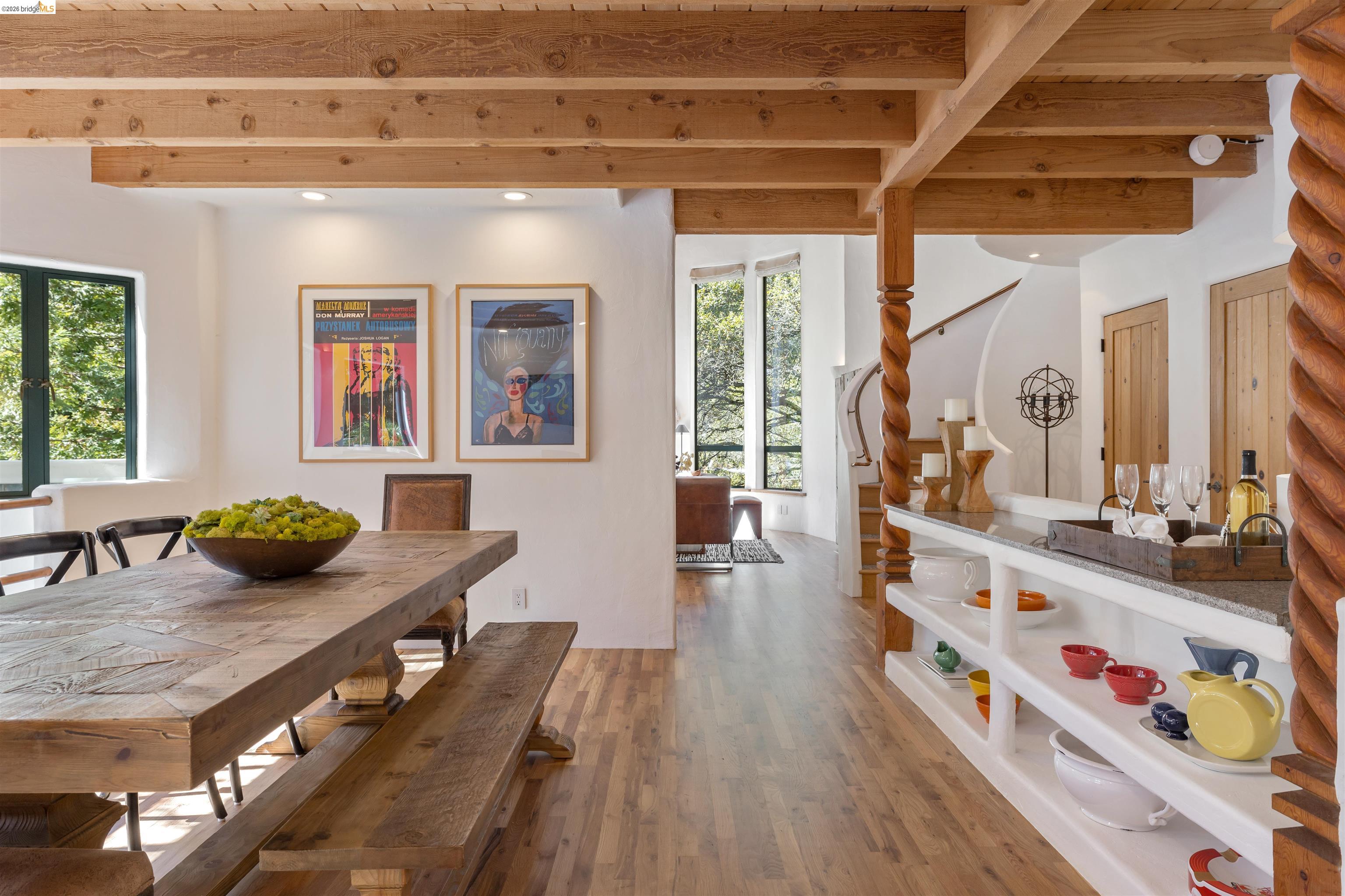 Detail Gallery Image 12 of 50 For 1102 Grand View Drive, Berkeley,  CA 94705-1628 - 3 Beds | 3/1 Baths